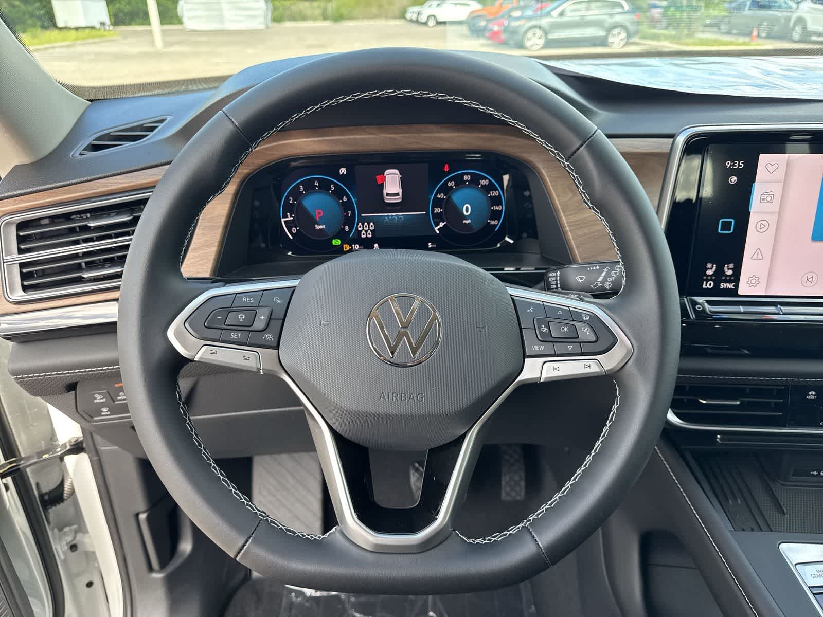 2026 Volkswagen Atlas 2.0T SE