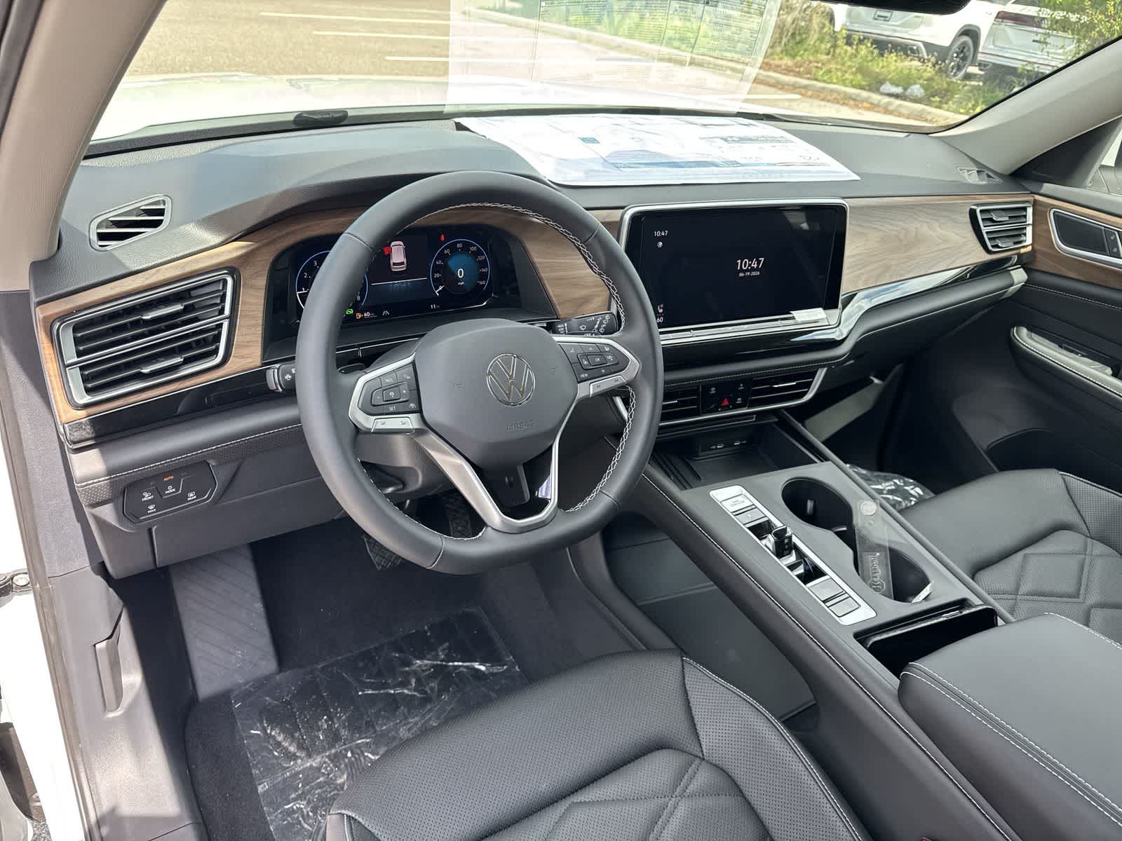 2026 Volkswagen Atlas 2.0T SE