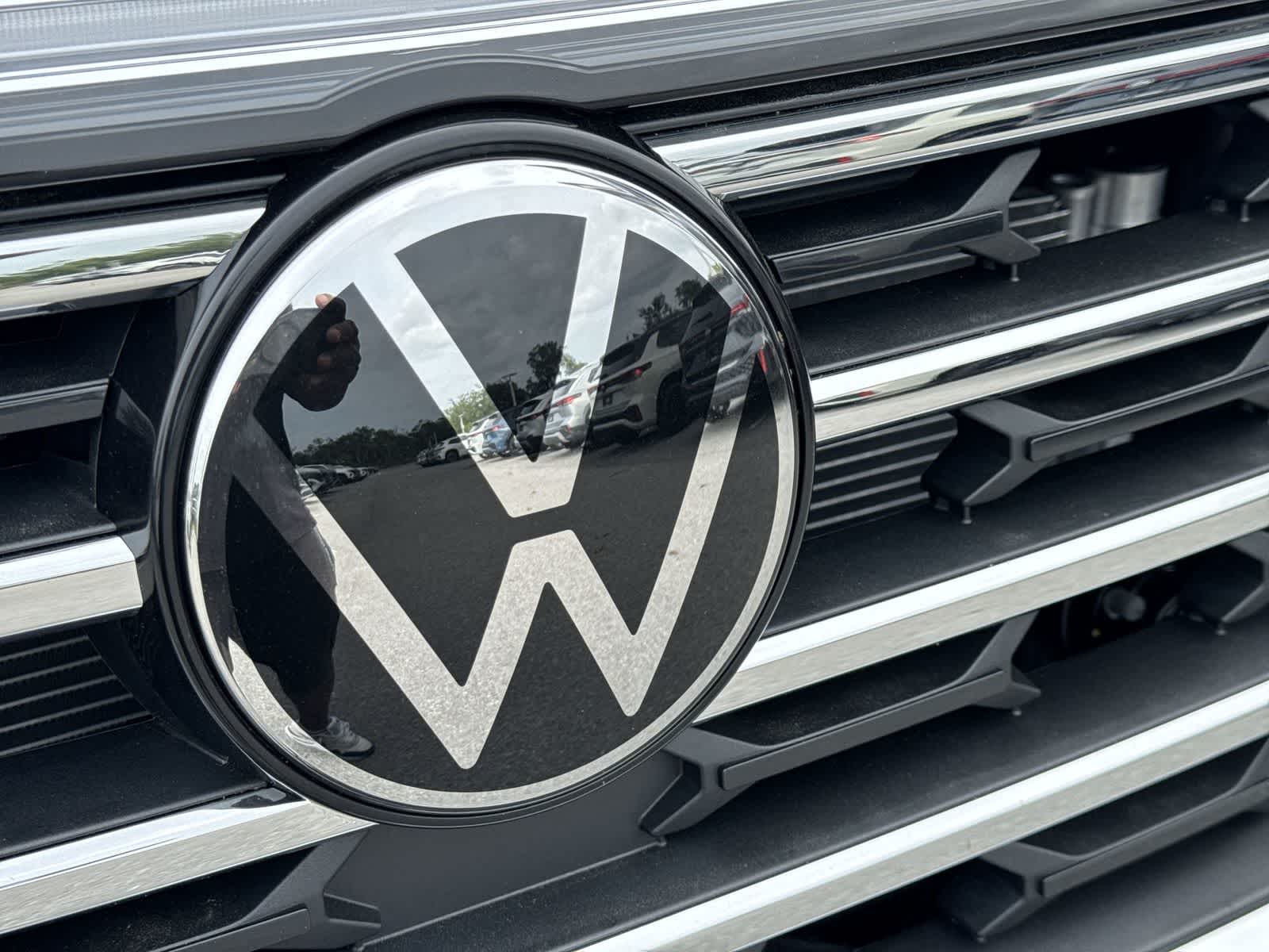 2026 Volkswagen Atlas 2.0T SE