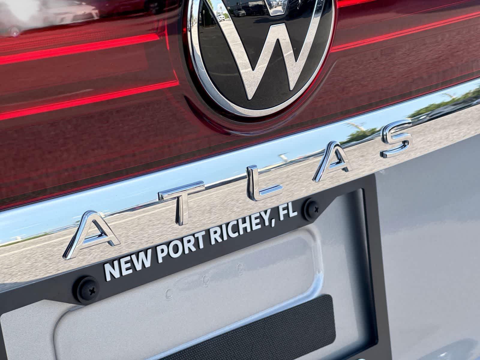 2026 Volkswagen Atlas 2.0T SE