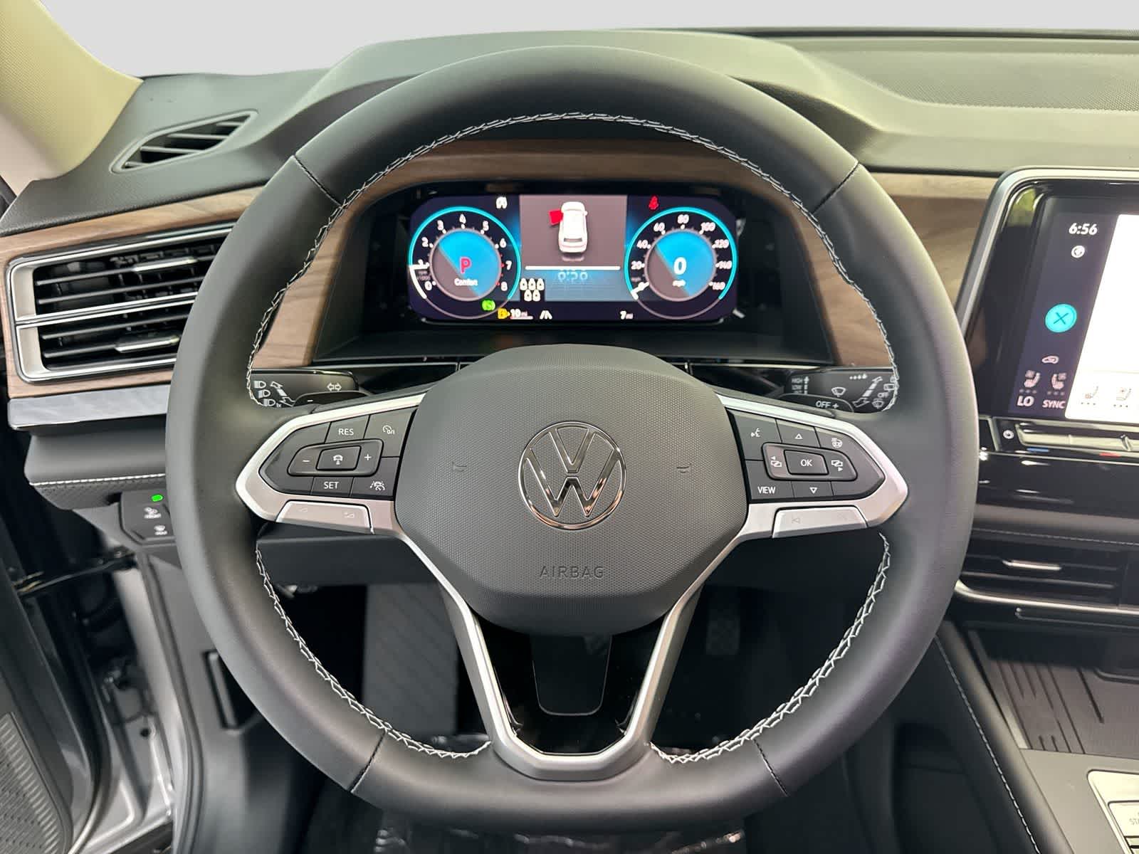 2026 Volkswagen Atlas 2.0T SE