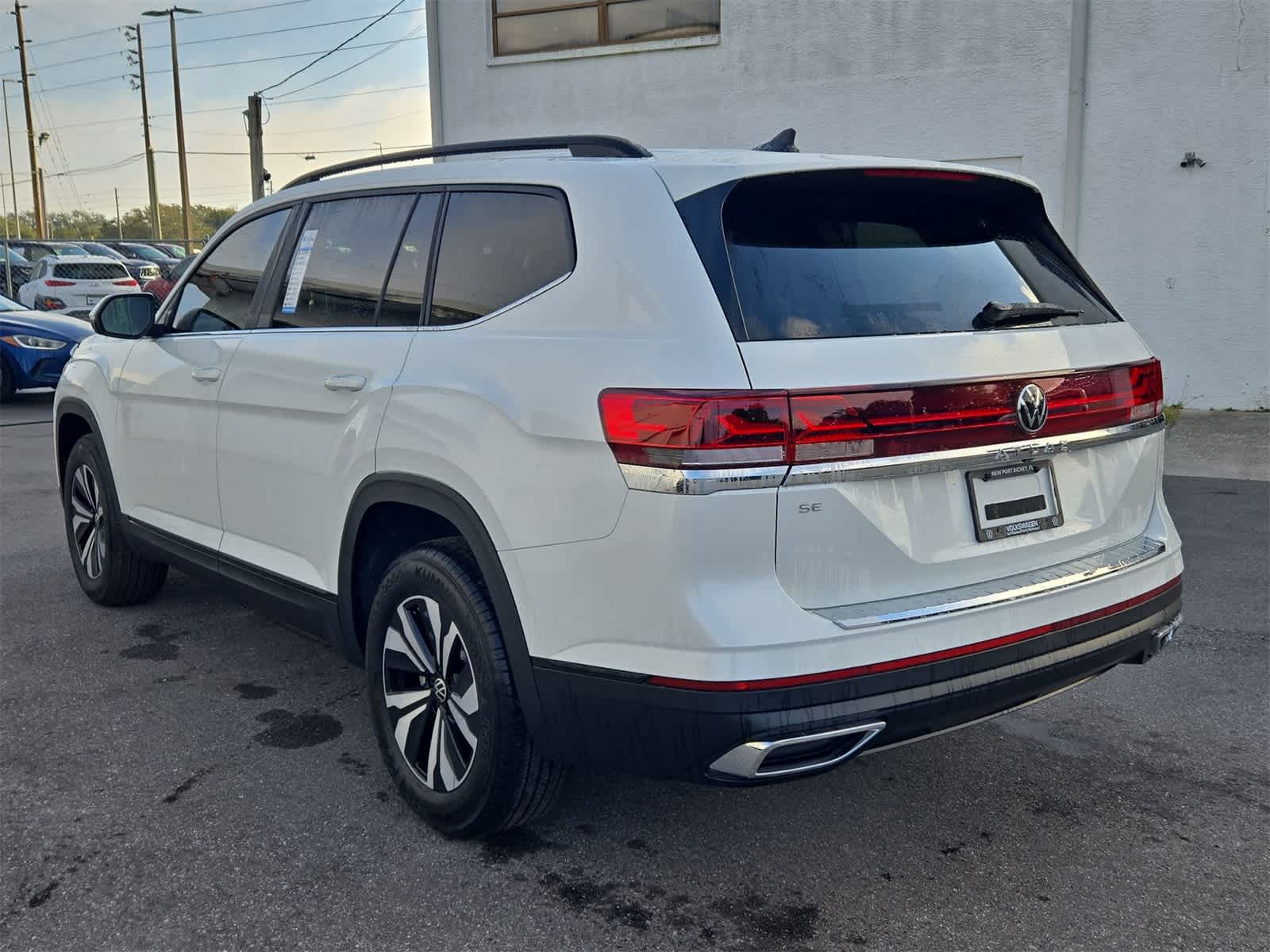 2026 Volkswagen Atlas 2.0T SE