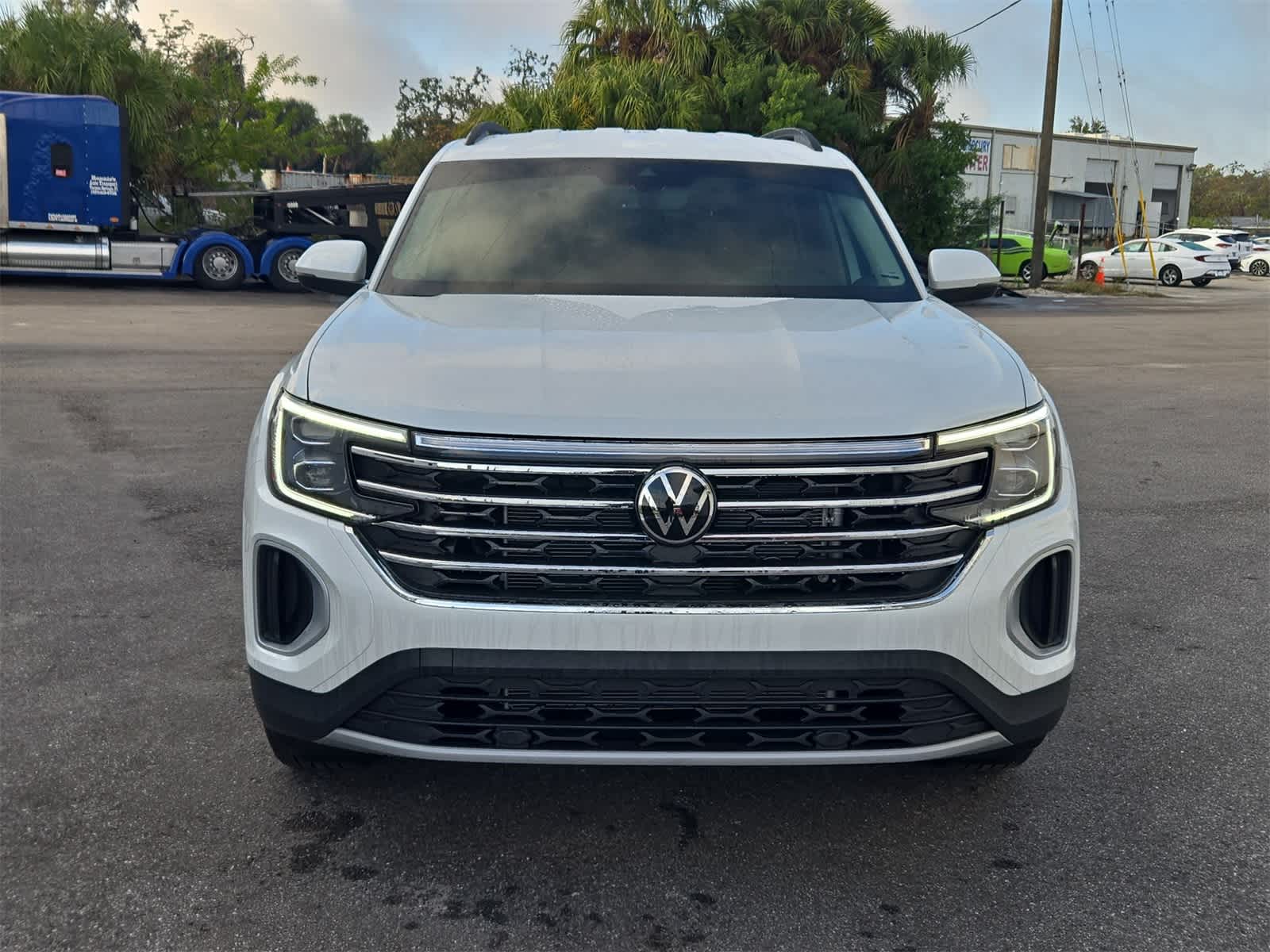2026 Volkswagen Atlas 2.0T SE