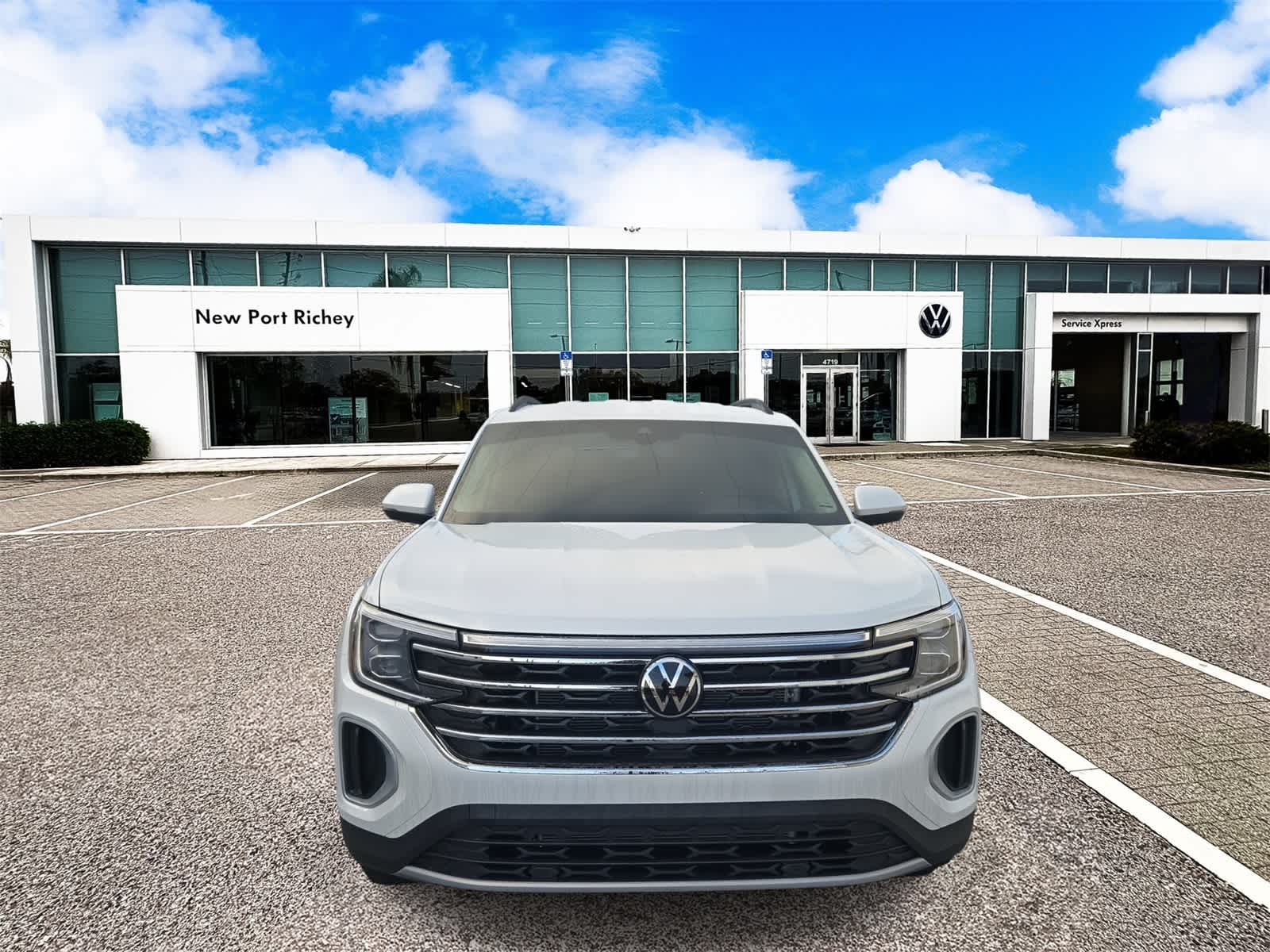 2026 Volkswagen Atlas 2.0T SE