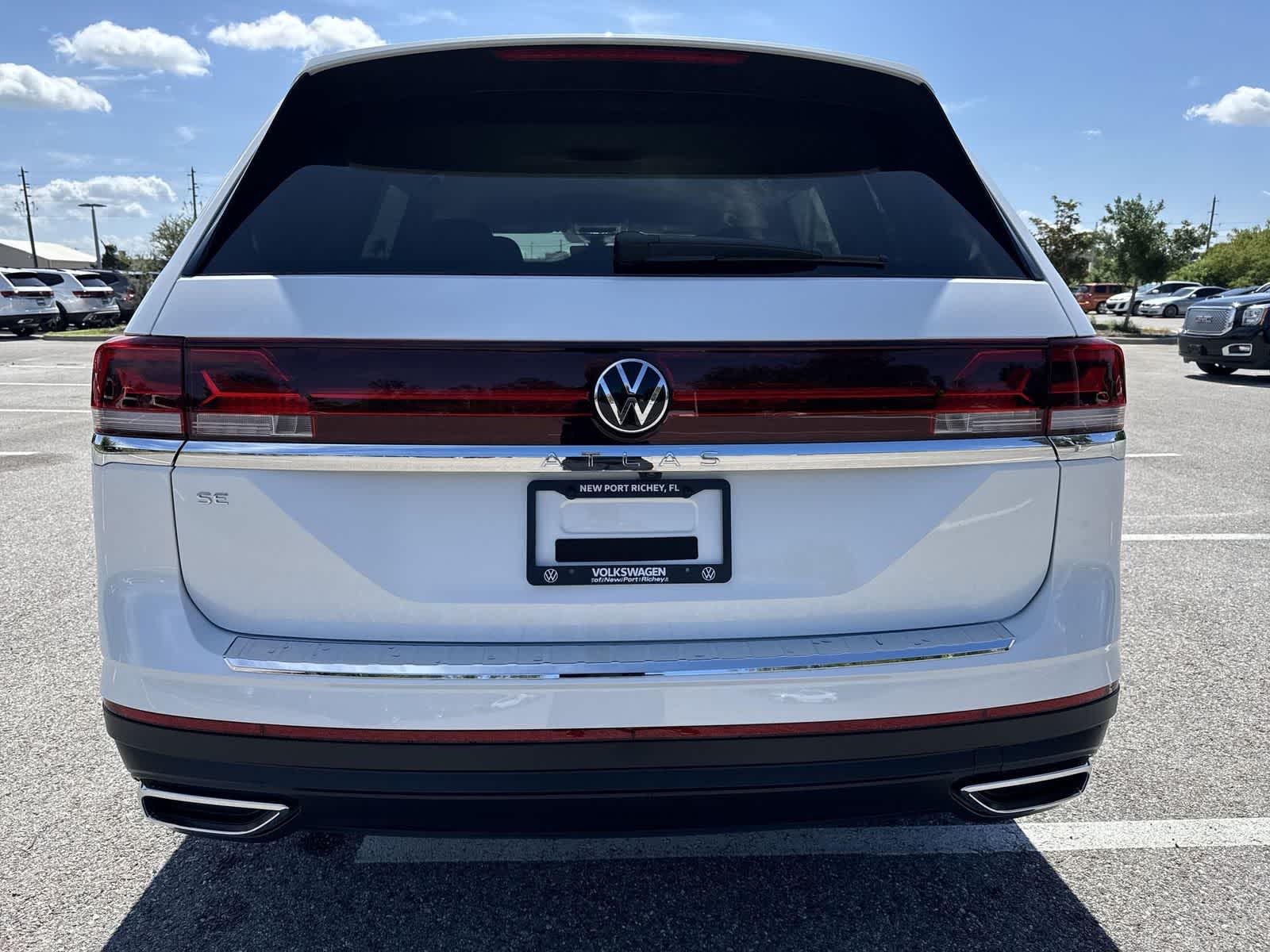 2026 Volkswagen Atlas 2.0T SE