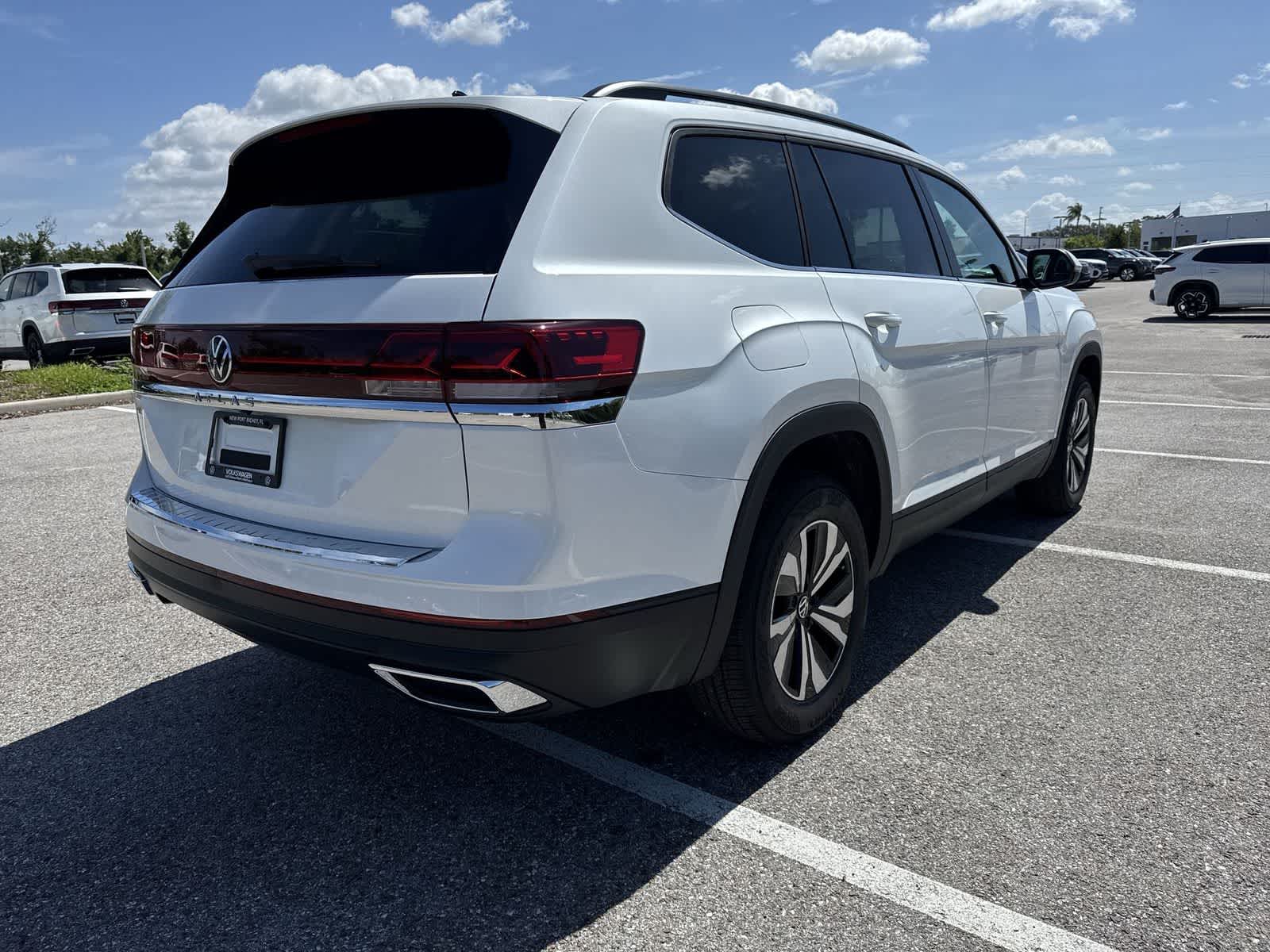 2026 Volkswagen Atlas 2.0T SE
