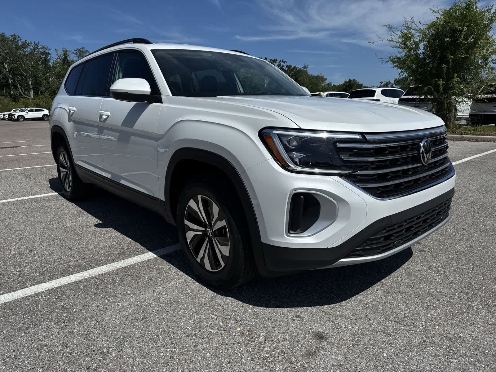 2026 Volkswagen Atlas 2.0T SE