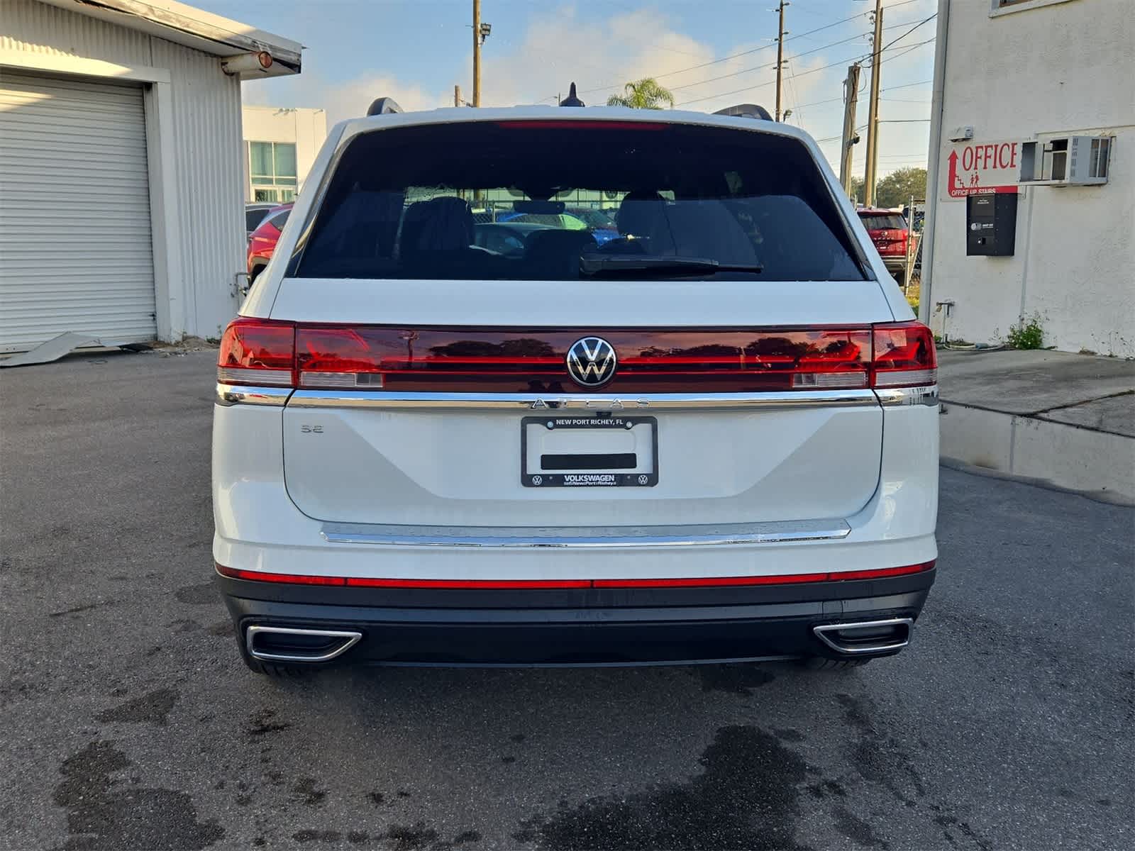 2026 Volkswagen Atlas 2.0T SE