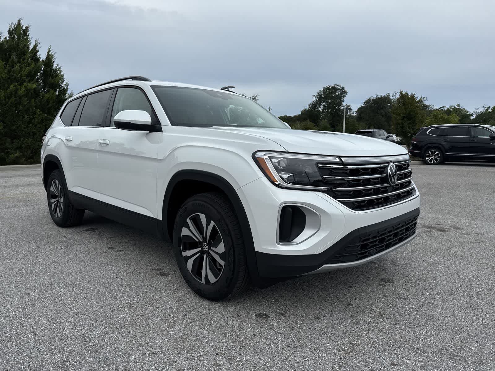 2026 Volkswagen Atlas 2.0T SE