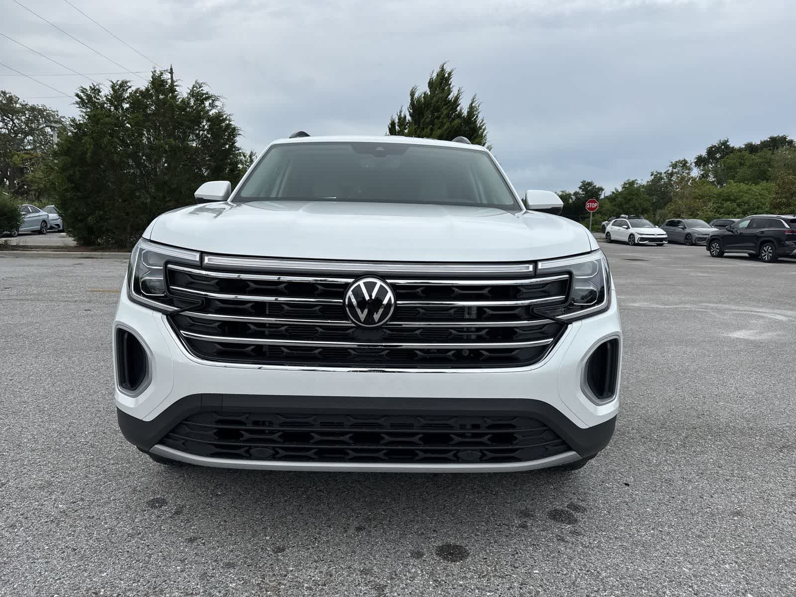 2026 Volkswagen Atlas 2.0T SE
