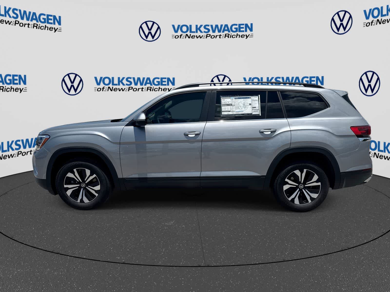 2026 Volkswagen Atlas 2.0T SE