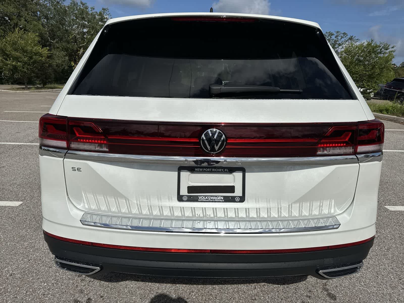 2026 Volkswagen Atlas 2.0T SE
