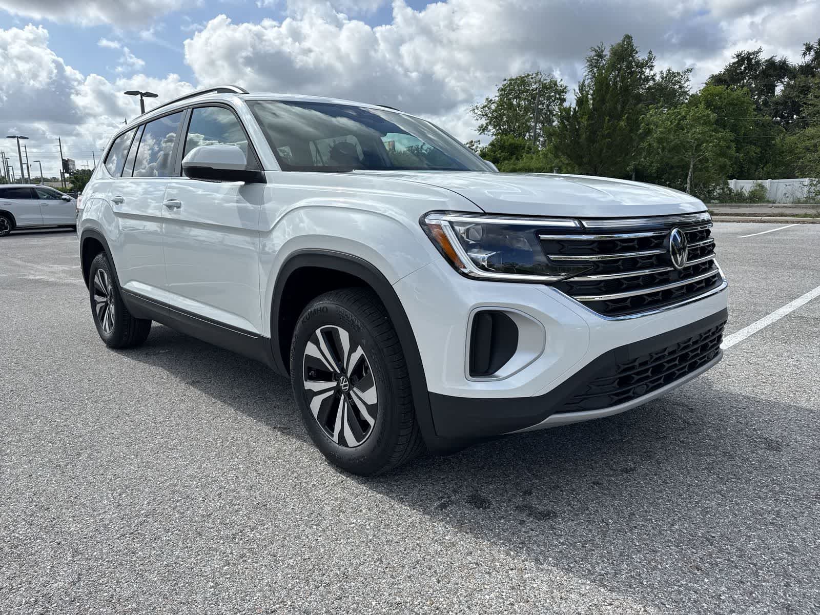 2026 Volkswagen Atlas 2.0T SE