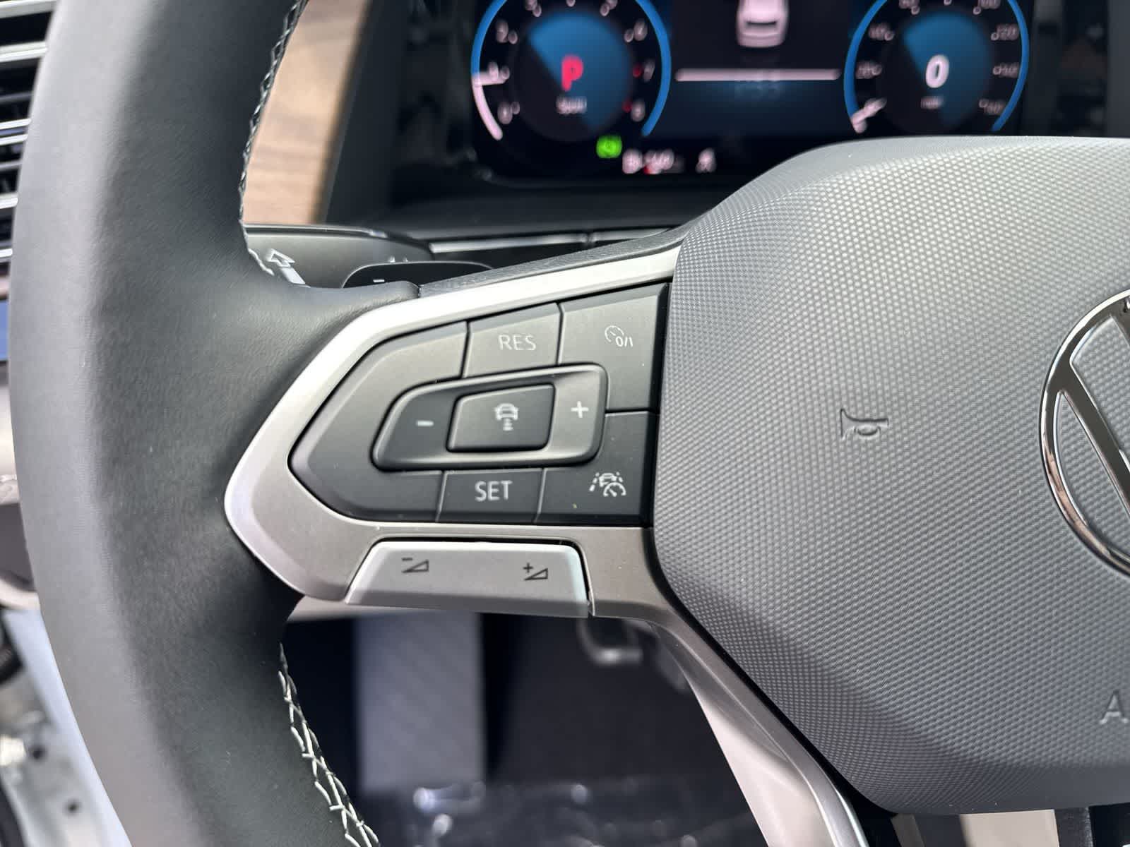 2026 Volkswagen Atlas 2.0T SE
