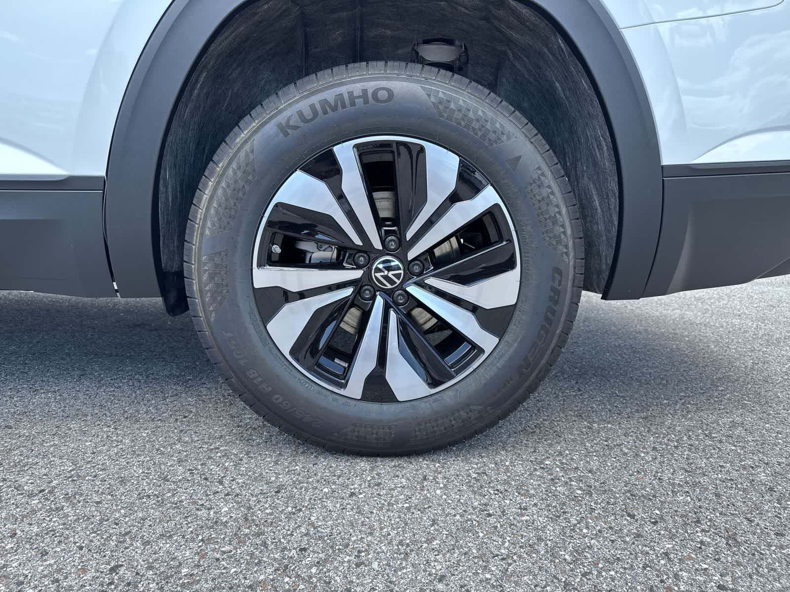 2026 Volkswagen Atlas 2.0T SE