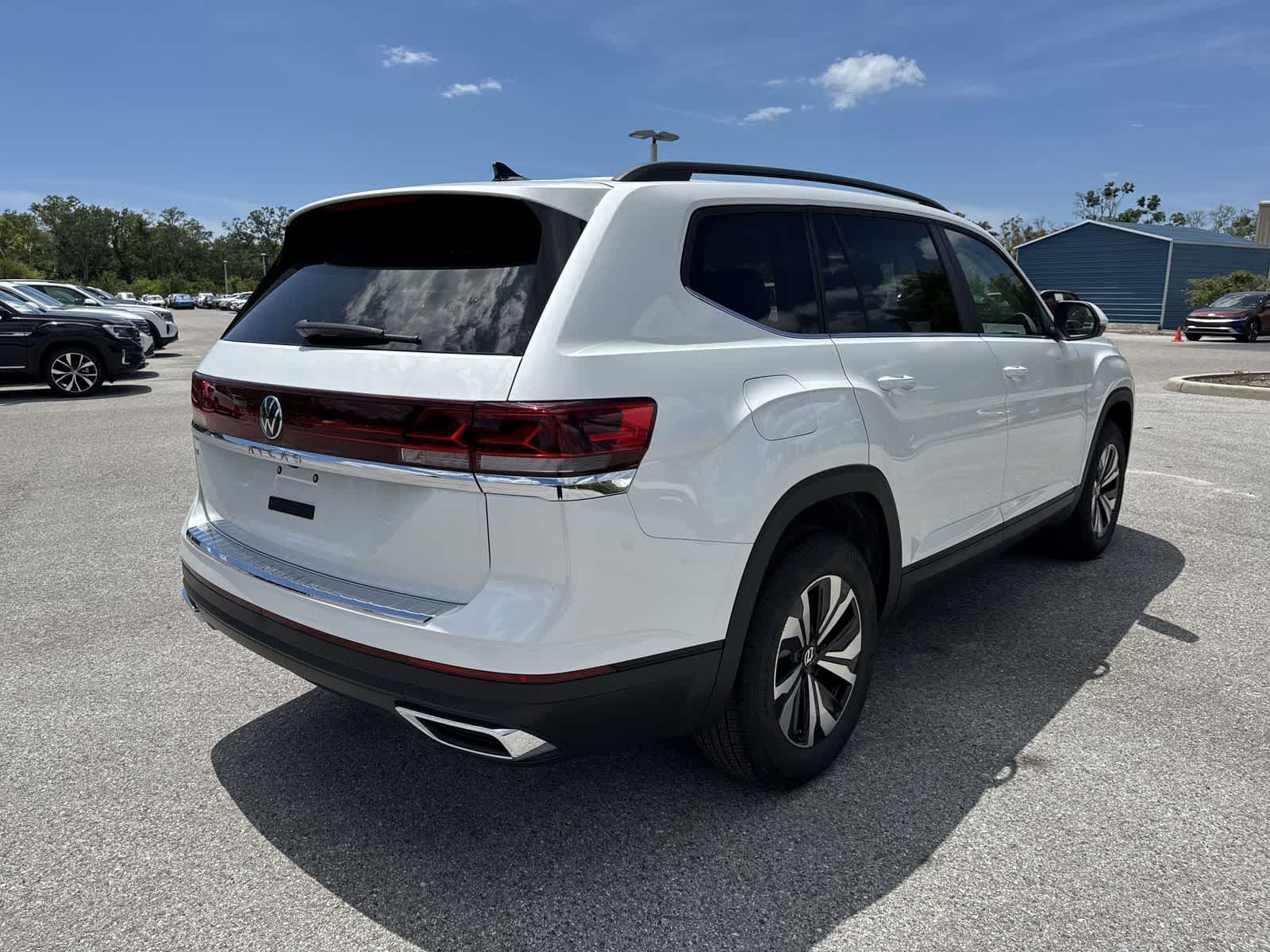 2026 Volkswagen Atlas 2.0T SE