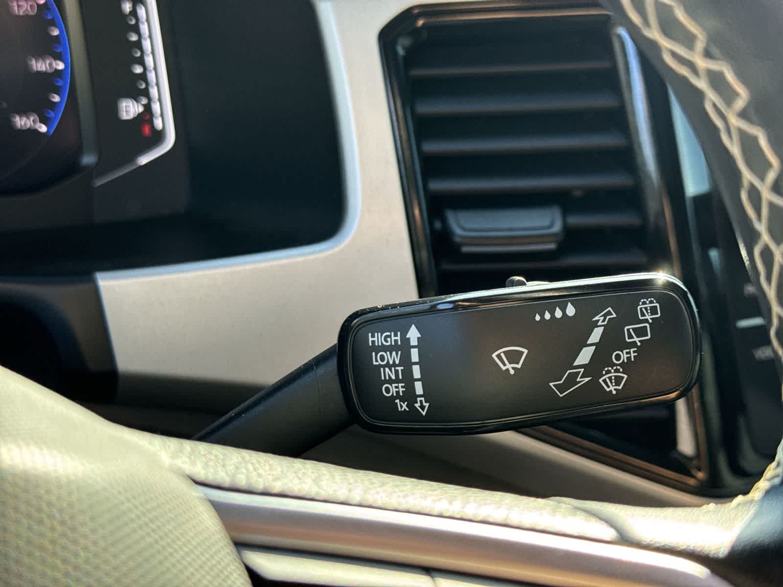 2021 Volkswagen Atlas Cross Sport 3.6L V6 SEL
