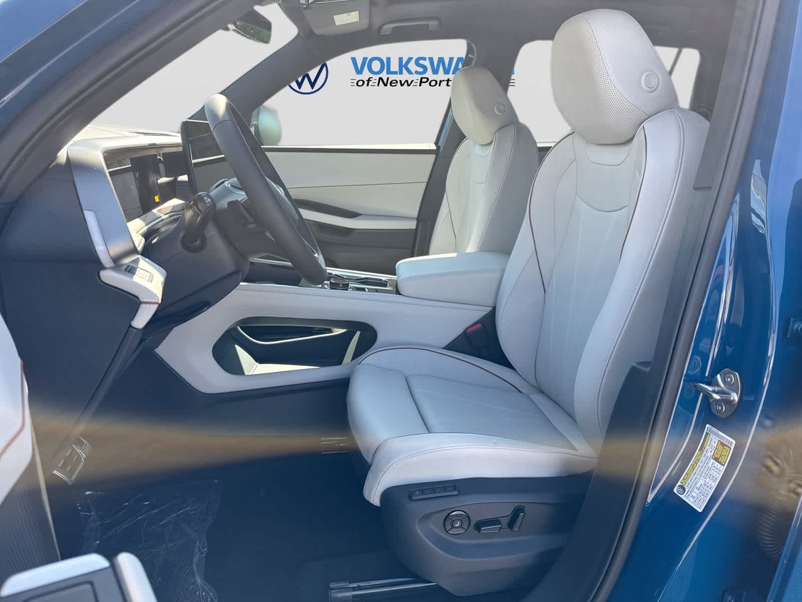 2027 Volkswagen Atlas 2.0T SEL