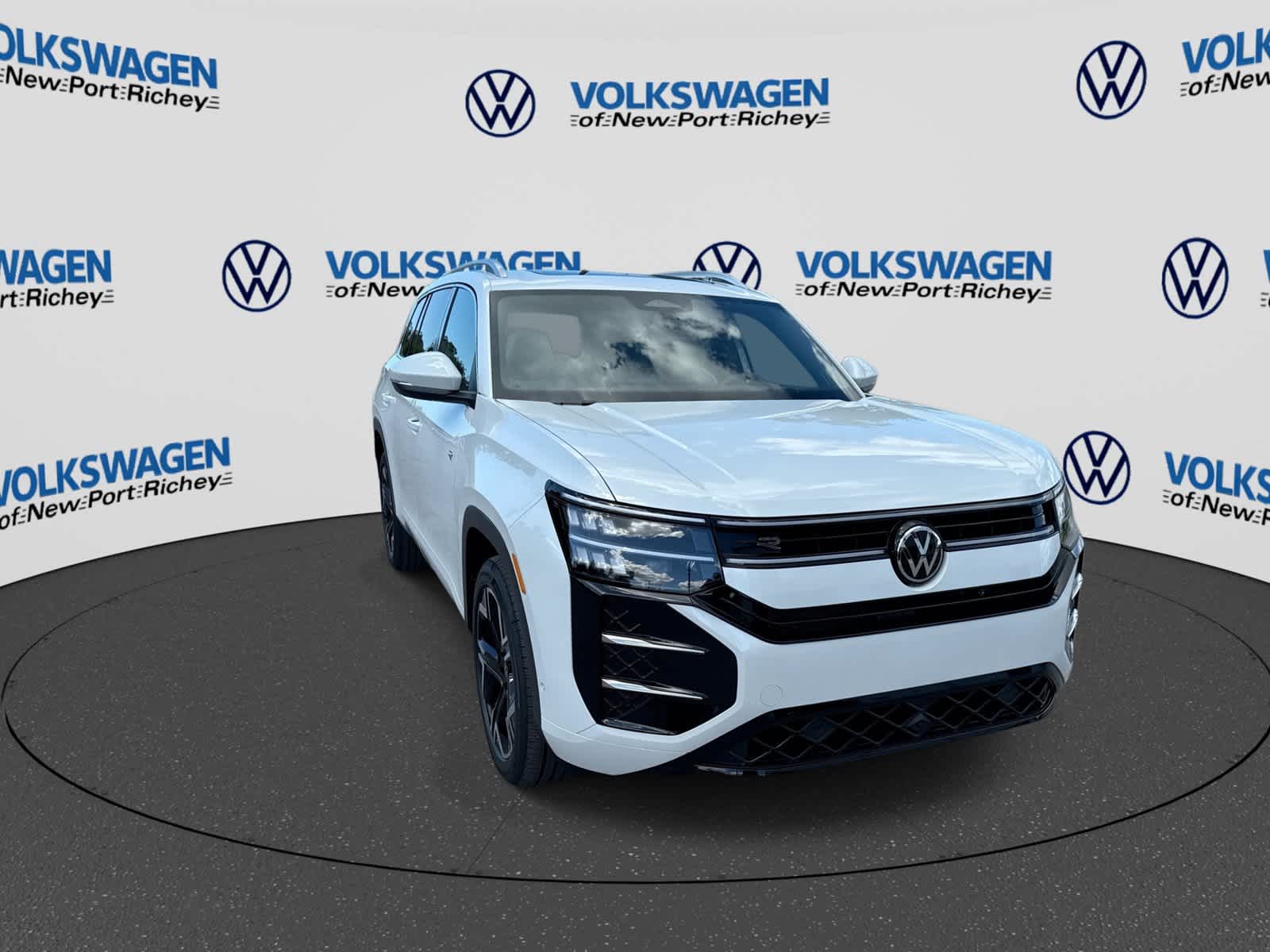 2027 Volkswagen Atlas 2.0T SEL