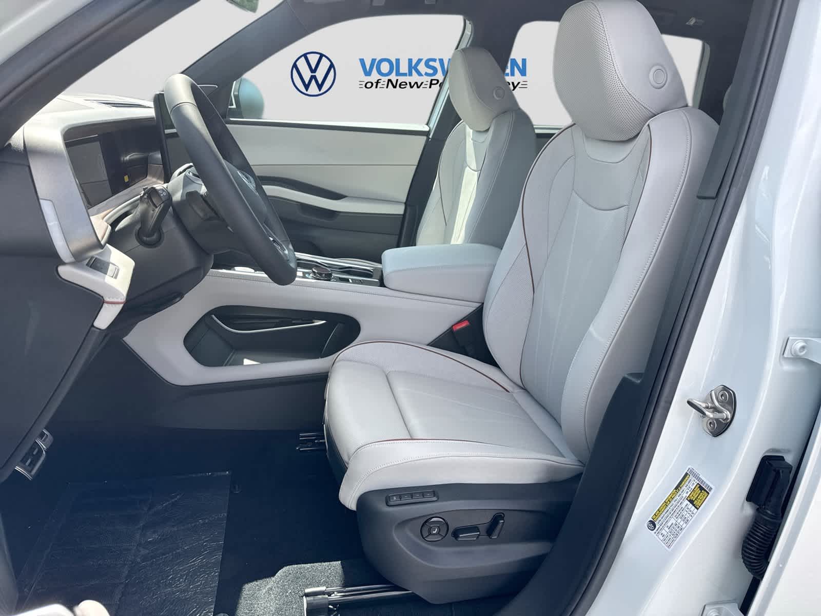 2027 Volkswagen Atlas 2.0T SEL