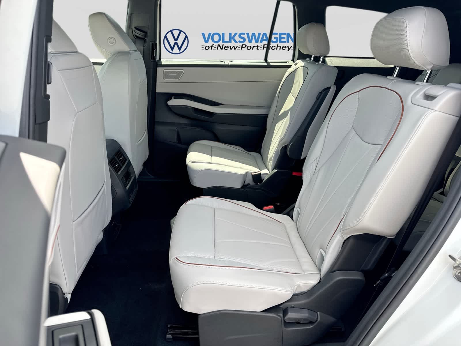 2027 Volkswagen Atlas 2.0T SEL