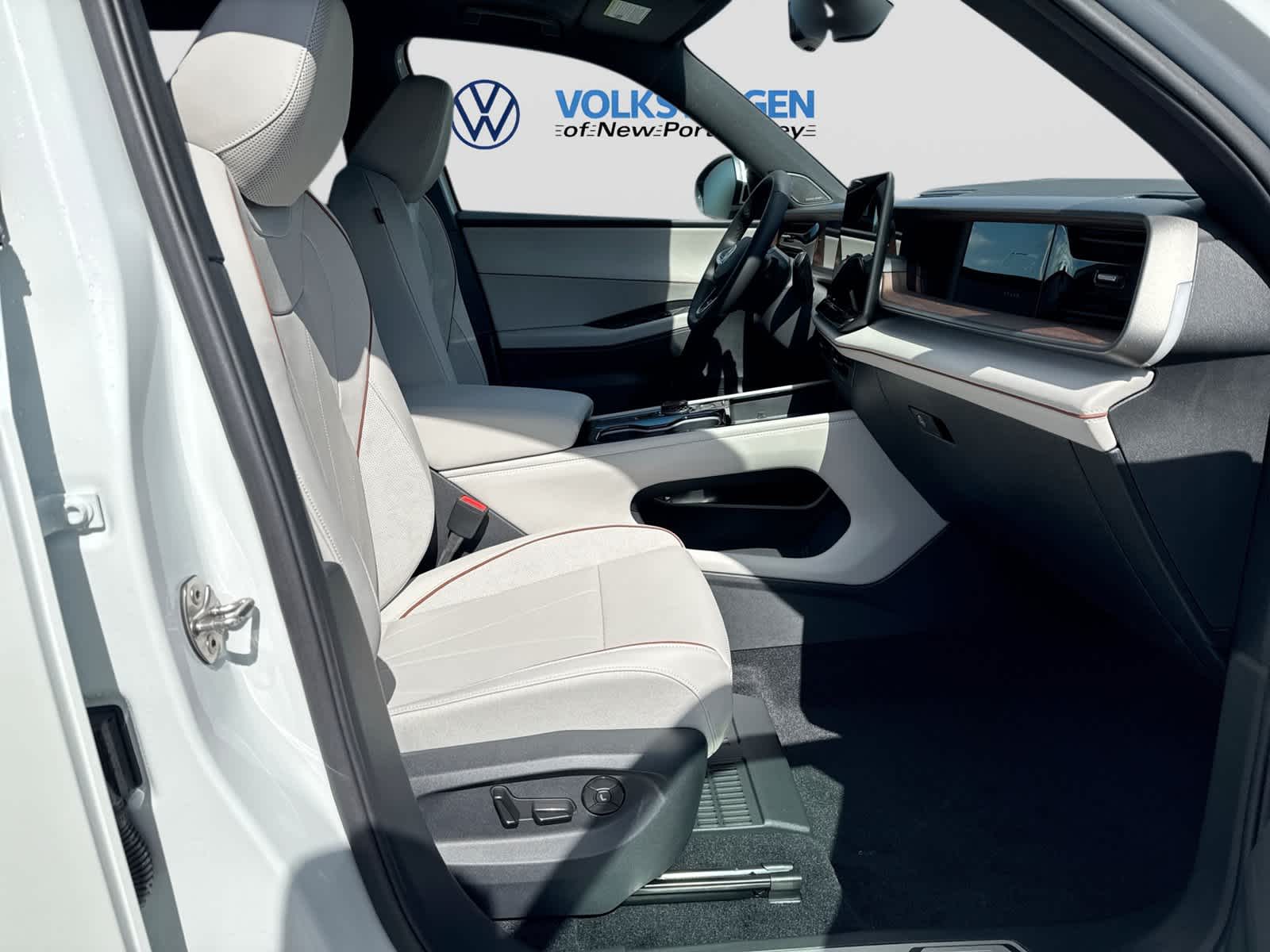 2027 Volkswagen Atlas 2.0T SEL