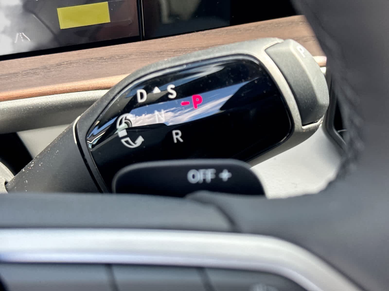 2027 Volkswagen Atlas 2.0T SEL