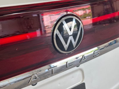 2026 Volkswagen Atlas Cross Sport 2.0T SEL Premium R-Line