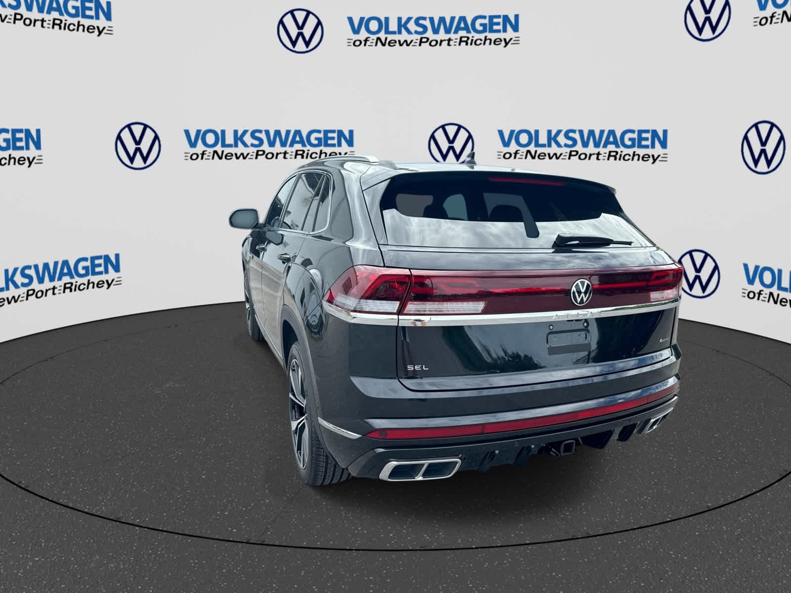 2026 Volkswagen Atlas Cross Sport 2.0T SEL Premium R-Line