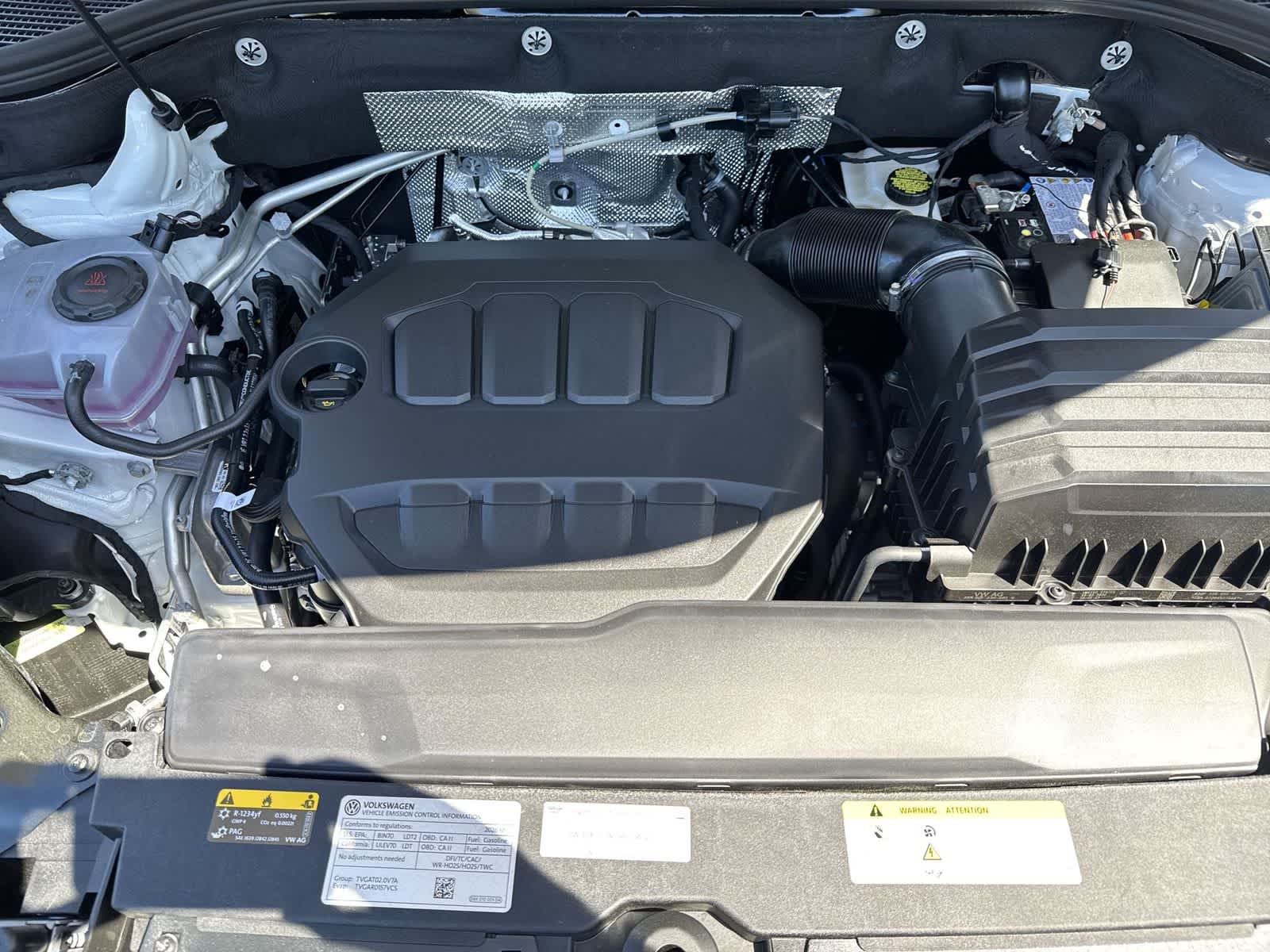 2026 Volkswagen Atlas Cross Sport 2.0T SEL Premium R-Line