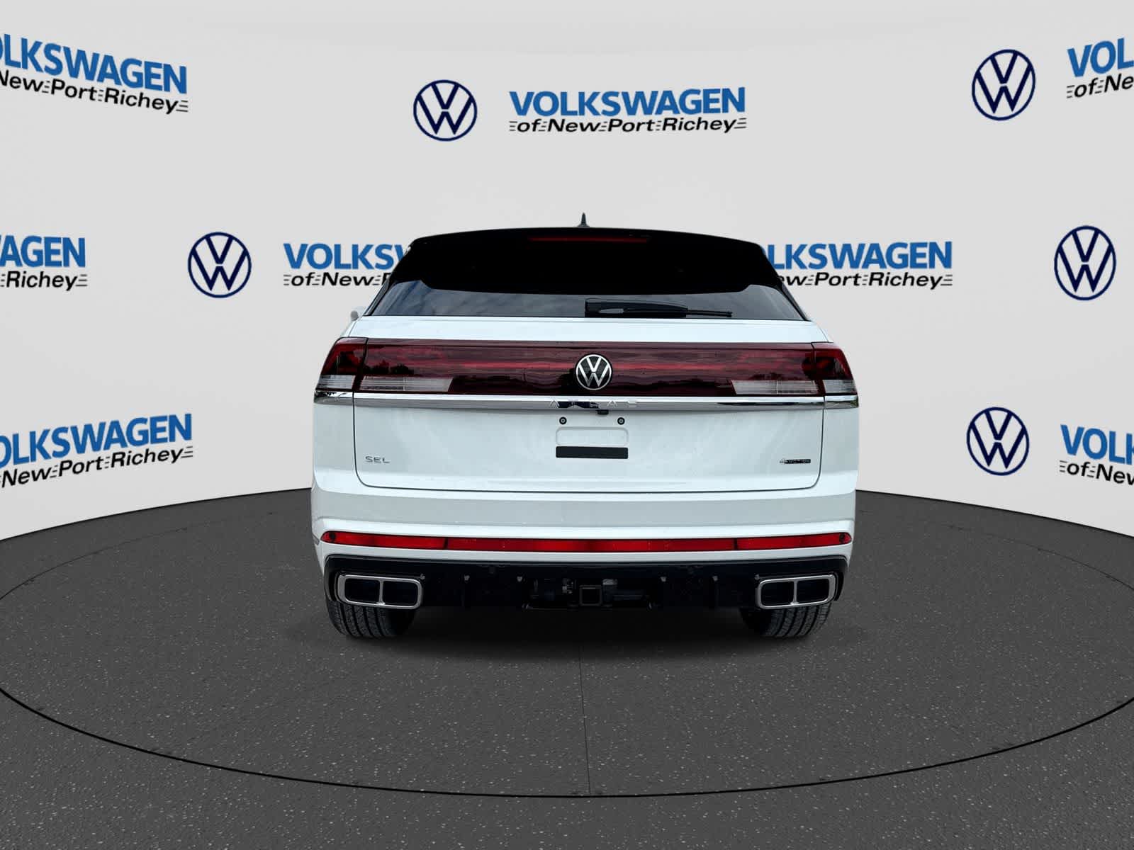 2026 Volkswagen Atlas Cross Sport 2.0T SEL Premium R-Line