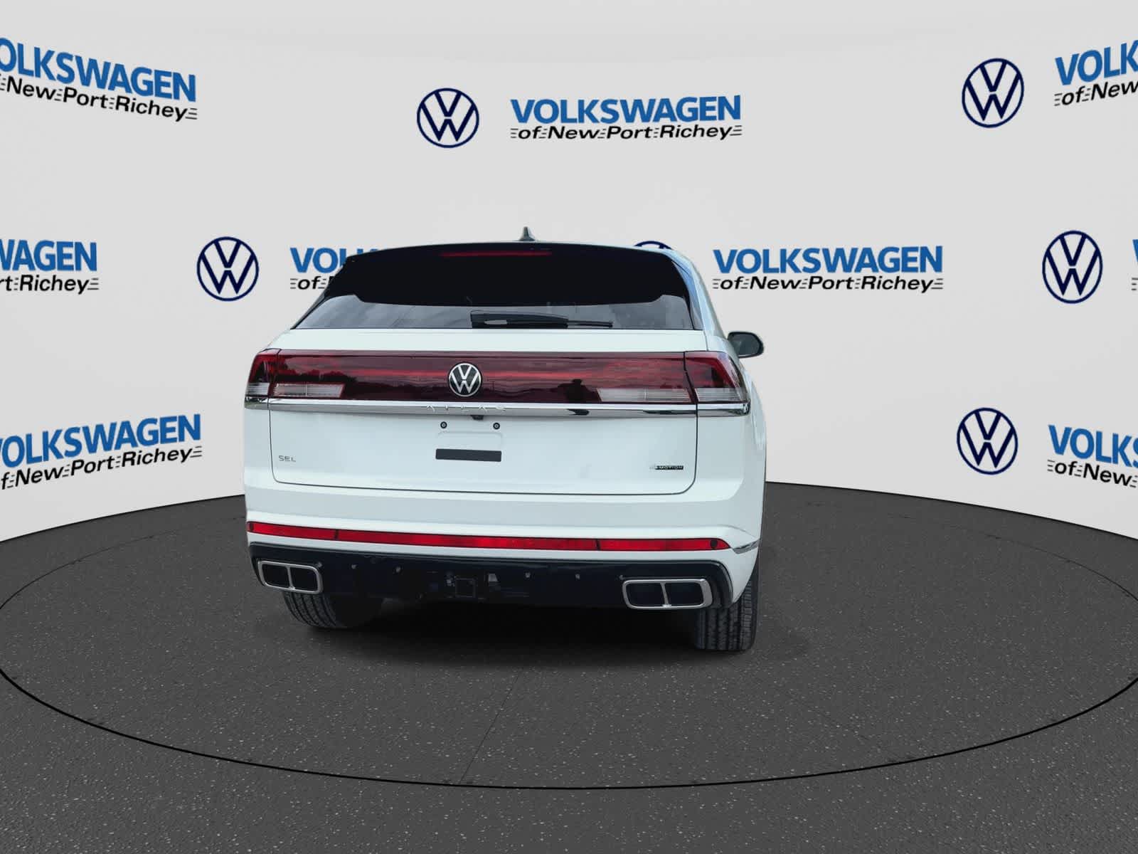 2026 Volkswagen Atlas Cross Sport 2.0T SEL Premium R-Line