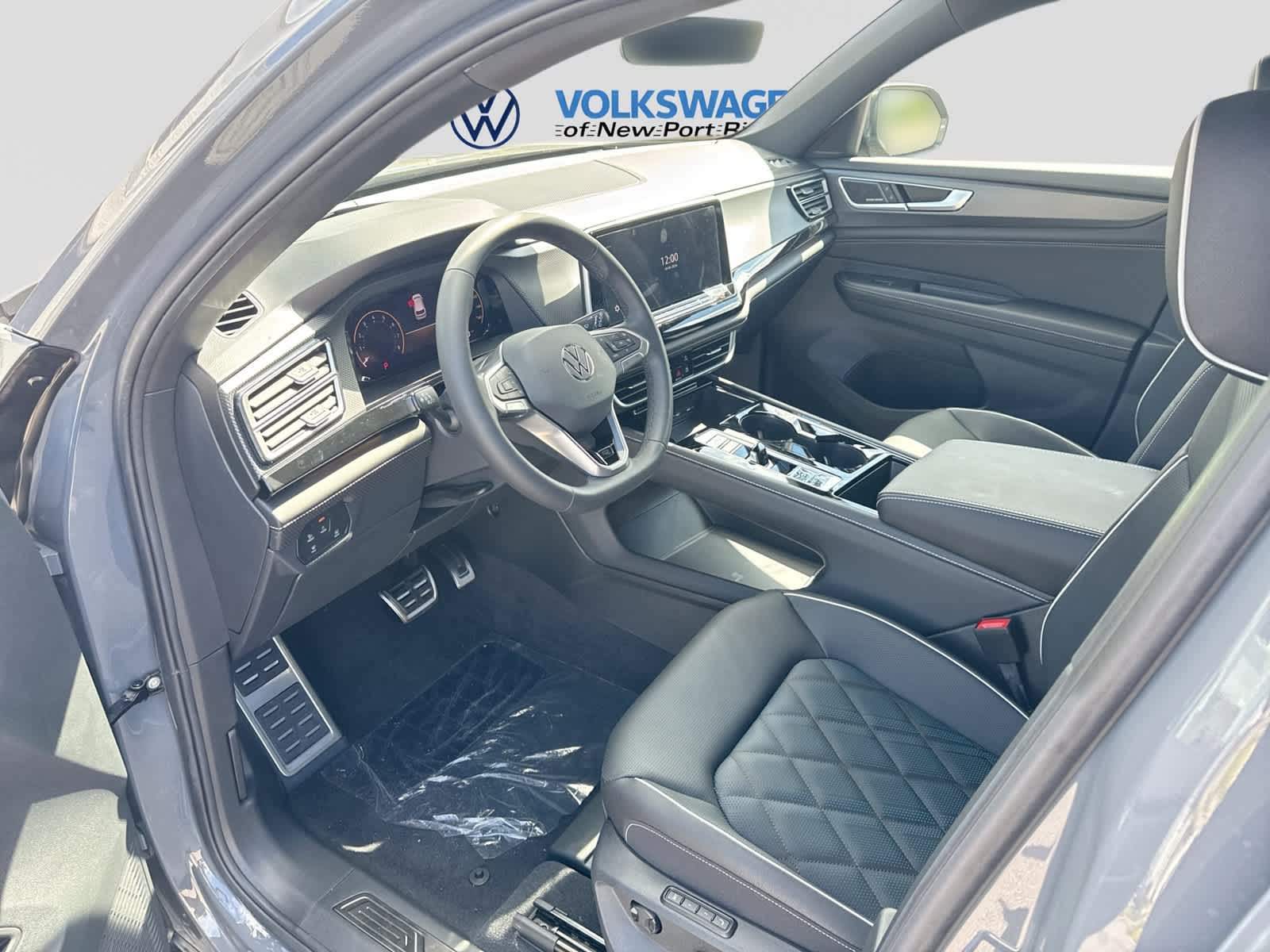 2026 Volkswagen Atlas Cross Sport 2.0T SEL Premium R-Line