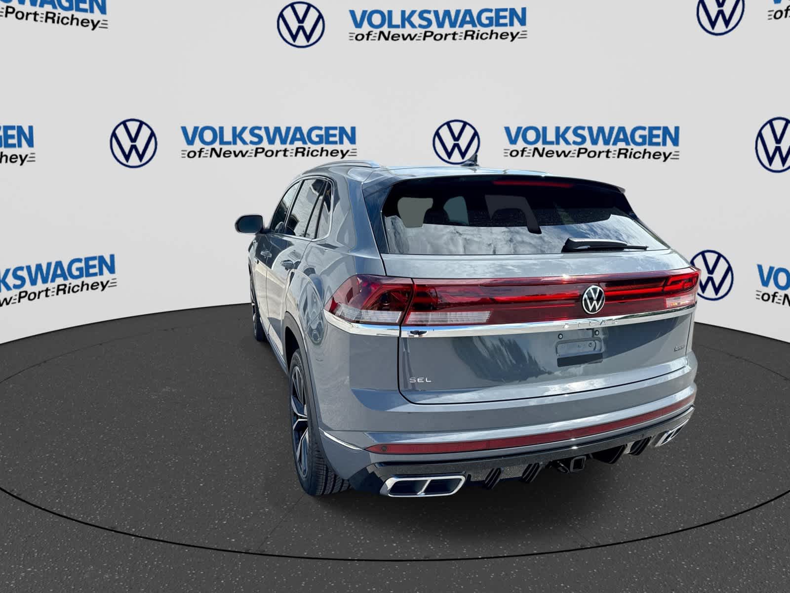 2026 Volkswagen Atlas Cross Sport 2.0T SEL Premium R-Line