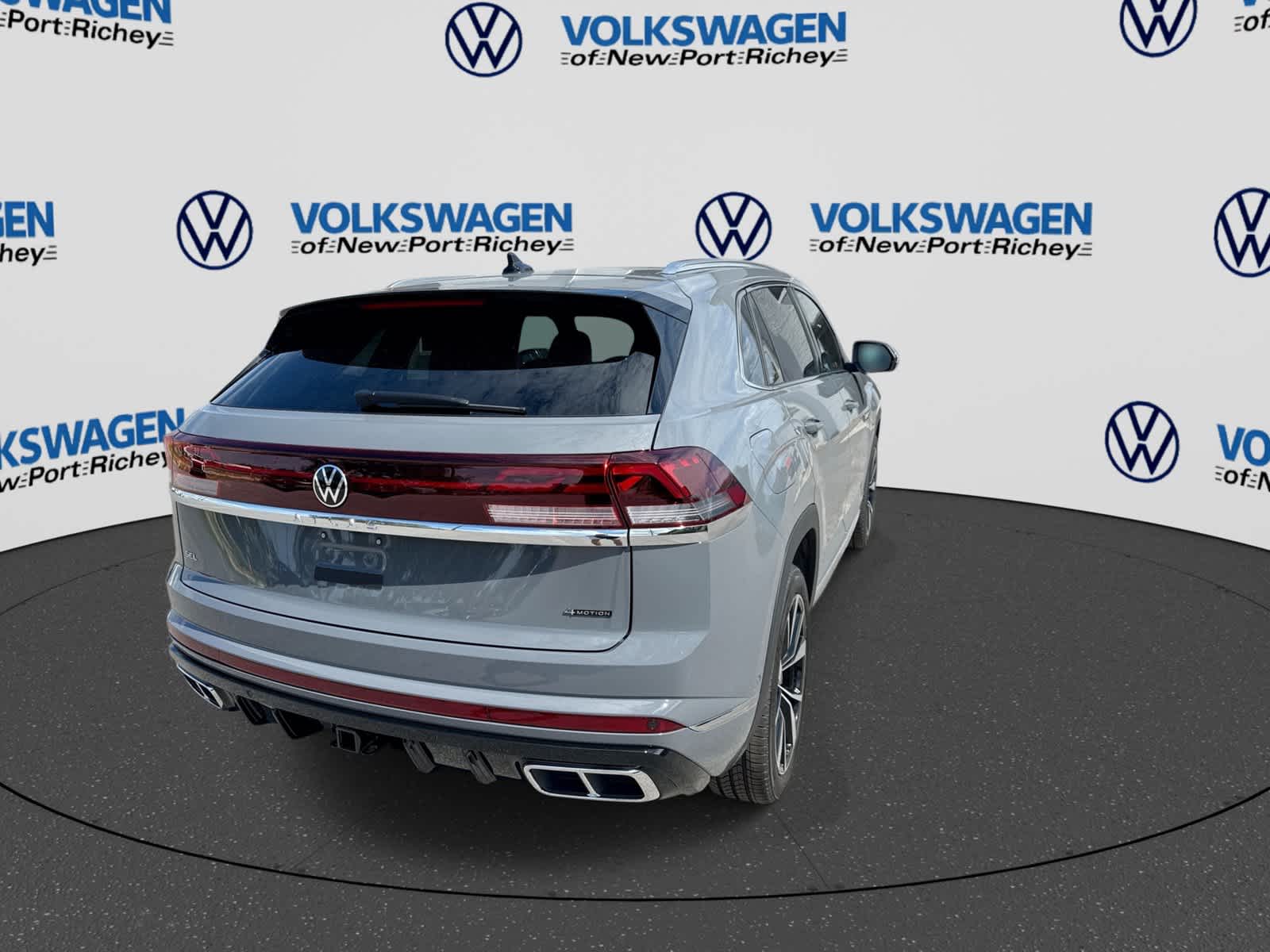 2026 Volkswagen Atlas Cross Sport 2.0T SEL Premium R-Line