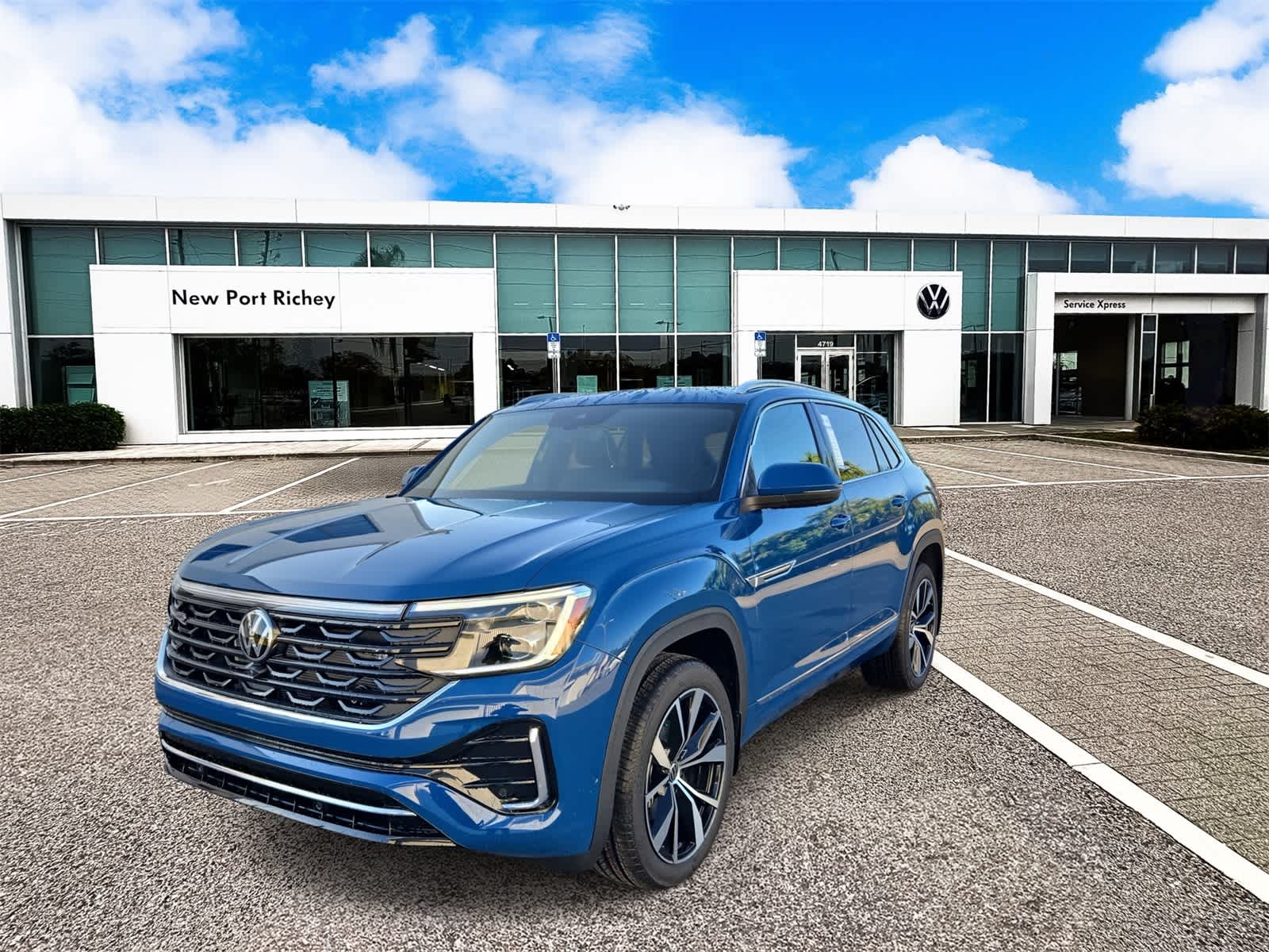 2026 Volkswagen Atlas Cross Sport 2.0T SEL Premium R-Line