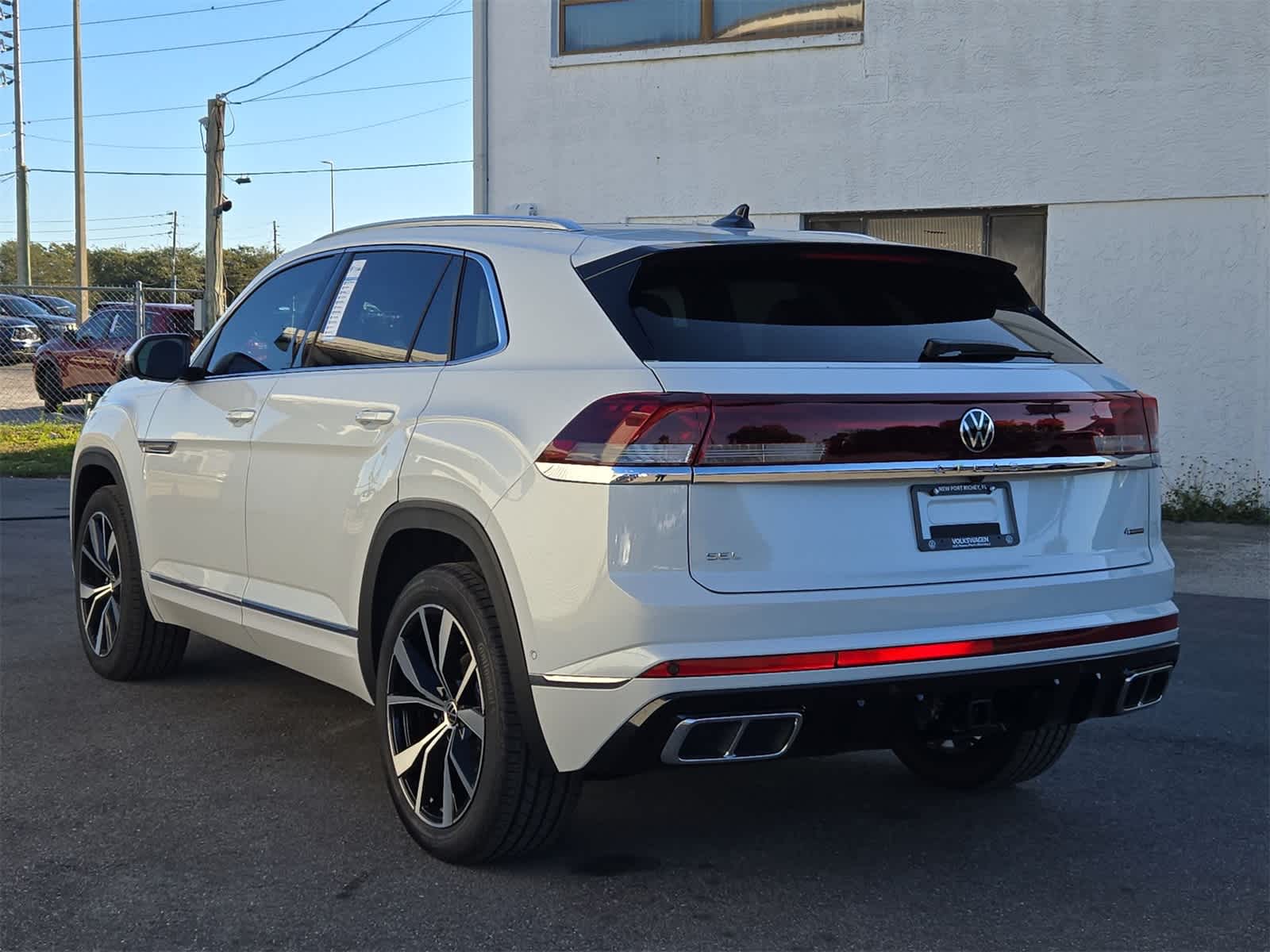 2026 Volkswagen Atlas Cross Sport 2.0T SEL Premium R-Line