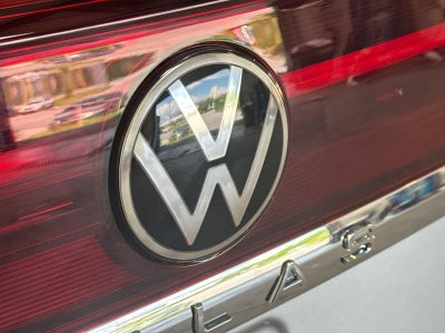 2026 Volkswagen Atlas Cross Sport 2.0T SEL Premium R-Line