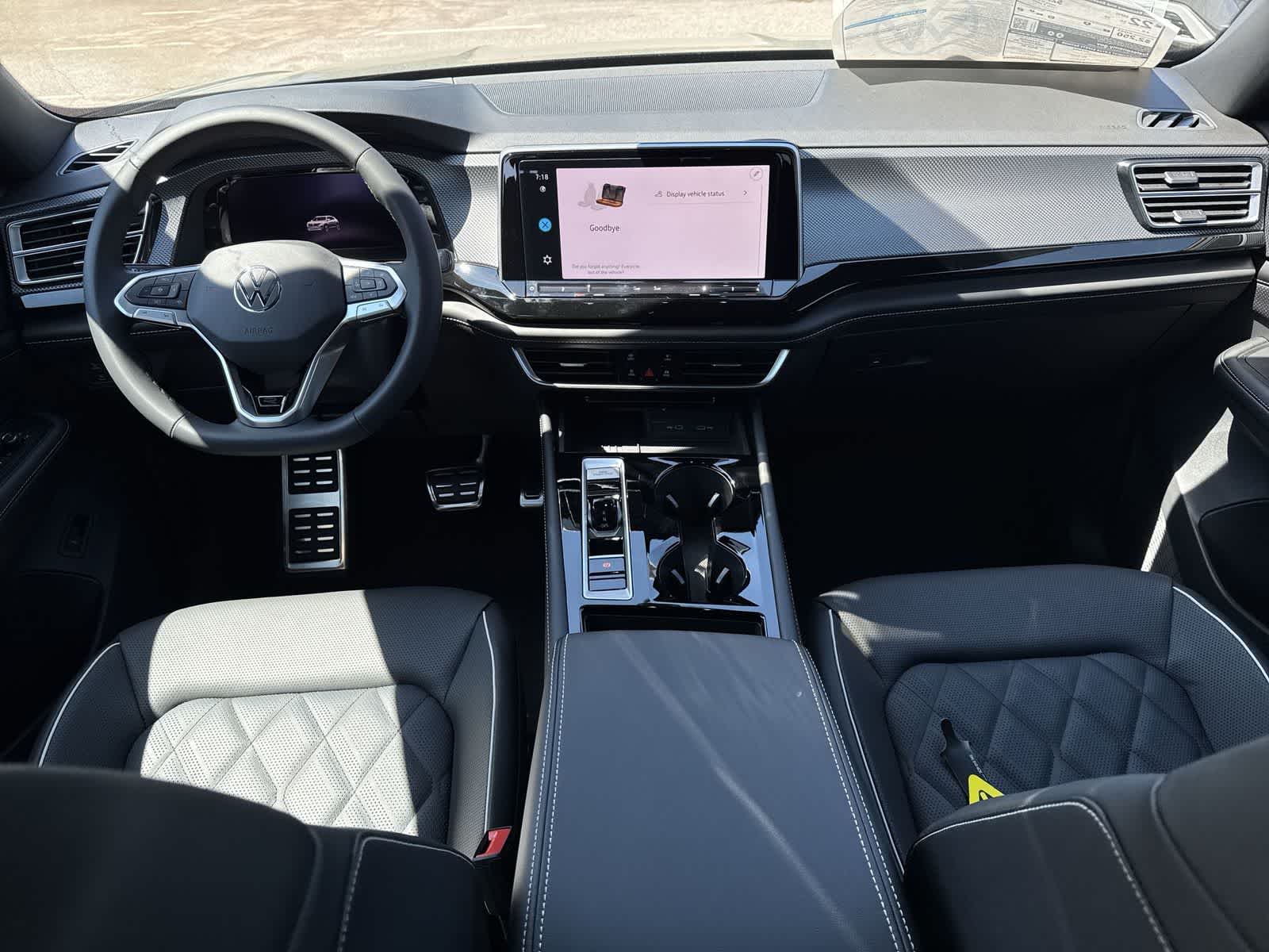 2026 Volkswagen Atlas Cross Sport 2.0T SEL Premium R-Line