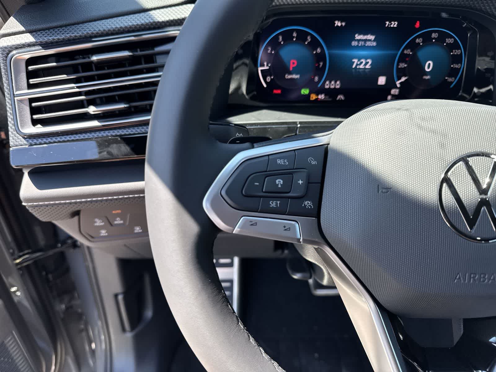 2026 Volkswagen Atlas Cross Sport 2.0T SEL Premium R-Line