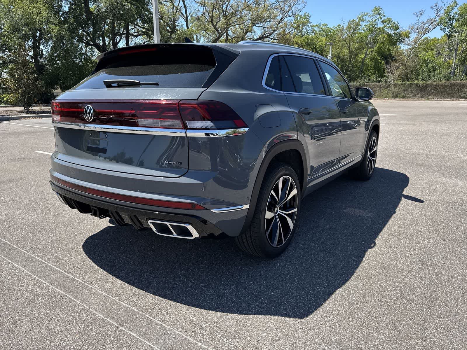 2026 Volkswagen Atlas Cross Sport 2.0T SEL Premium R-Line