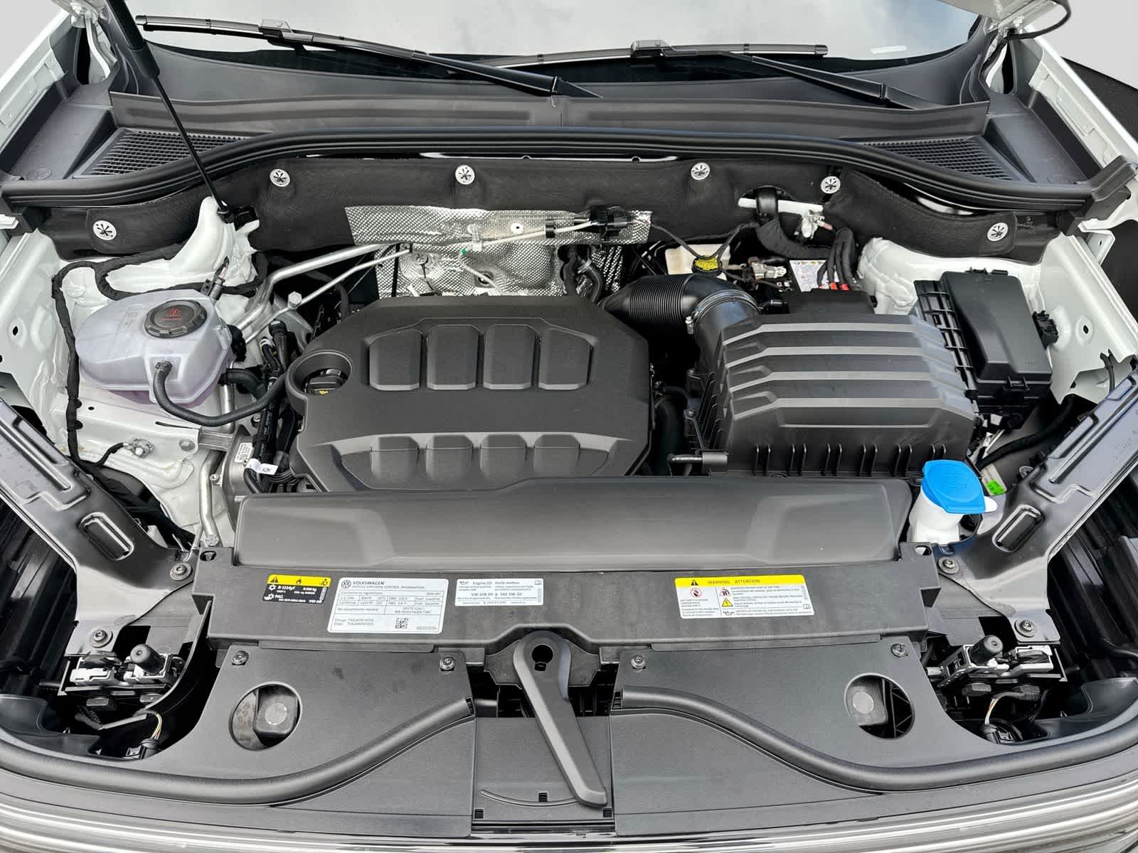 2026 Volkswagen Atlas Cross Sport 2.0T SEL Premium R-Line