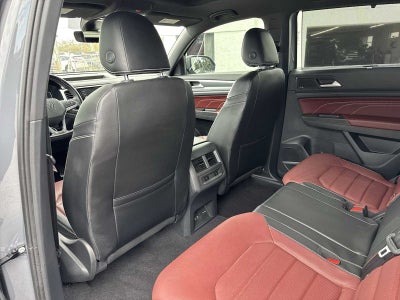 2022 Volkswagen Atlas Cross Sport 3.6L V6 SEL Premium R-Line