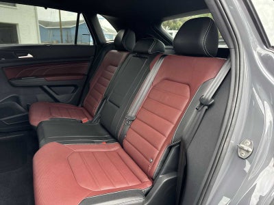 2022 Volkswagen Atlas Cross Sport 3.6L V6 SEL Premium R-Line