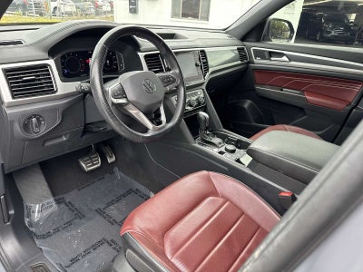 2022 Volkswagen Atlas Cross Sport 3.6L V6 SEL Premium R-Line