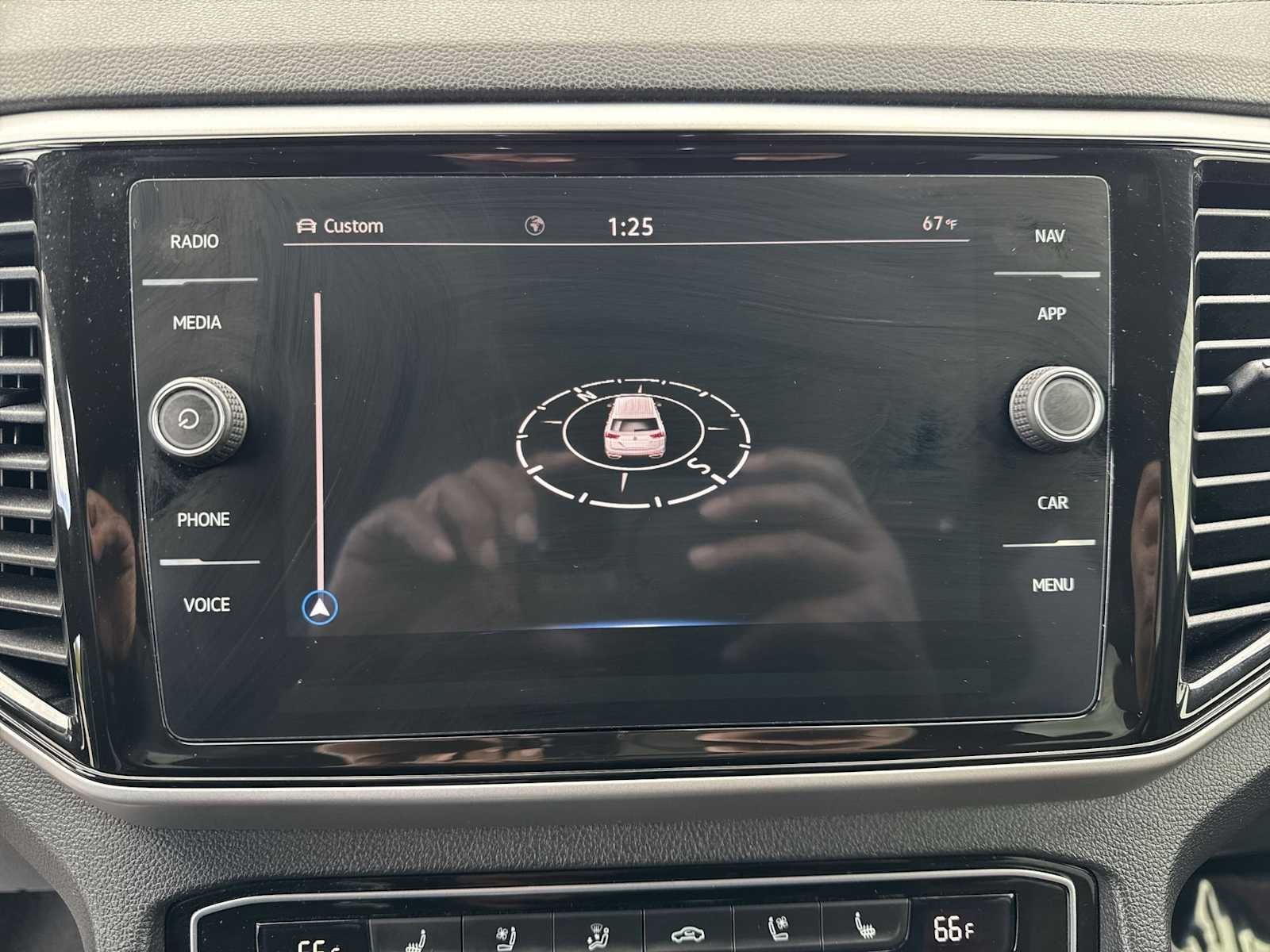 2022 Volkswagen Atlas Cross Sport 3.6L V6 SEL Premium R-Line