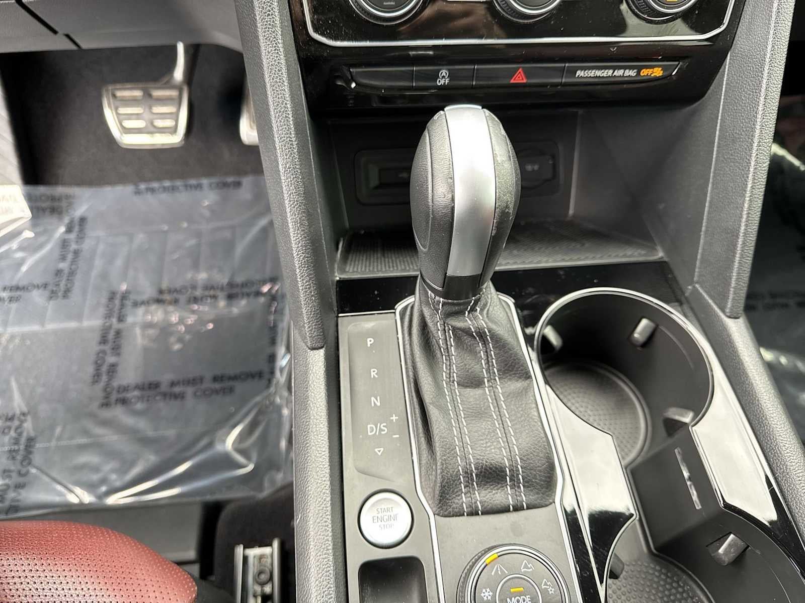 2022 Volkswagen Atlas Cross Sport 3.6L V6 SEL Premium R-Line