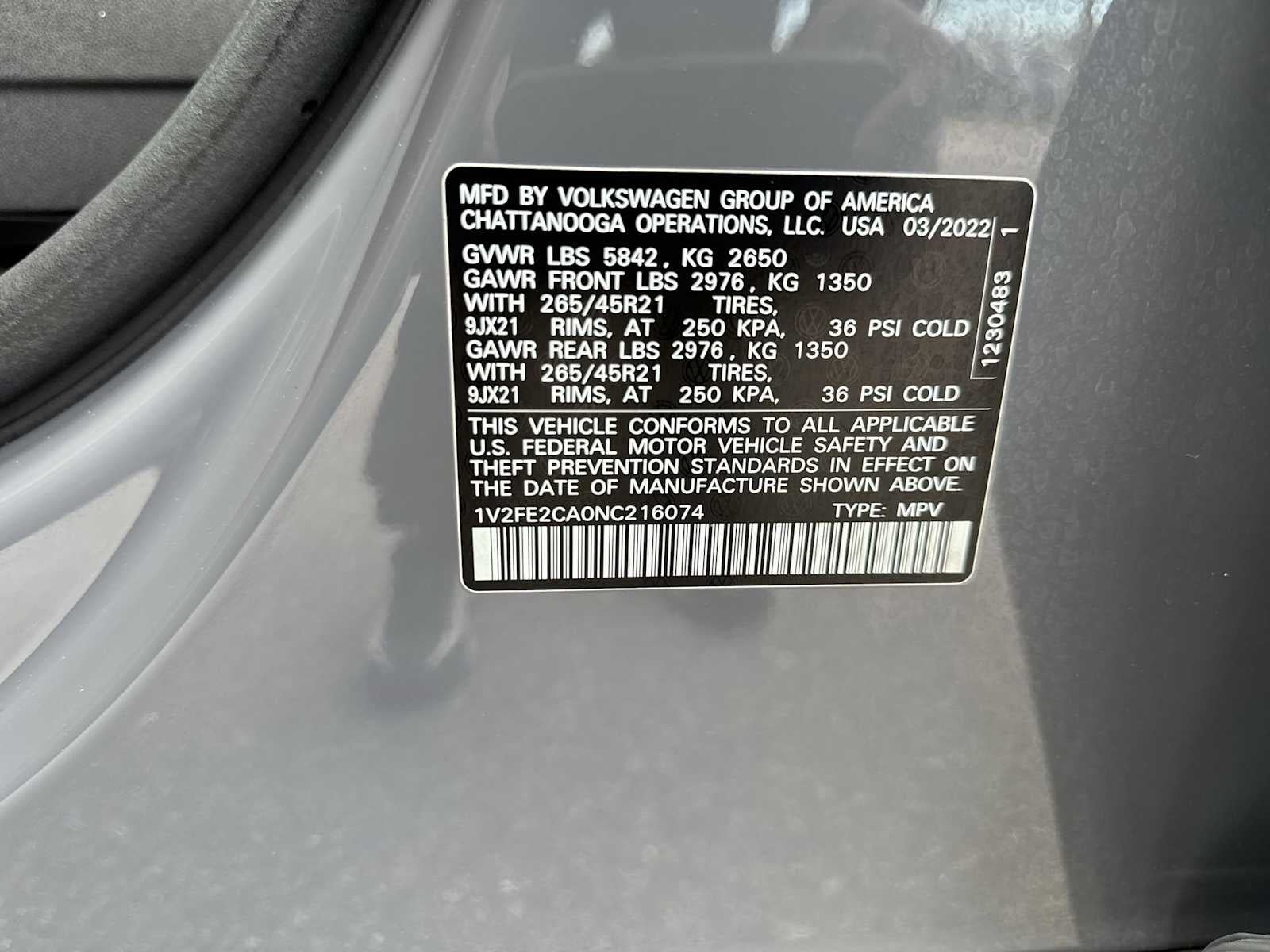 2022 Volkswagen Atlas Cross Sport 3.6L V6 SEL Premium R-Line