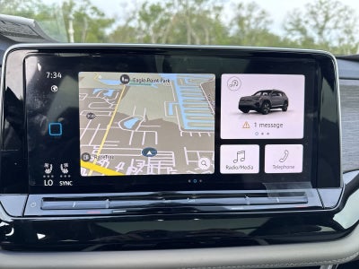 2026 Volkswagen Atlas 2.0T SEL Premium R-Line