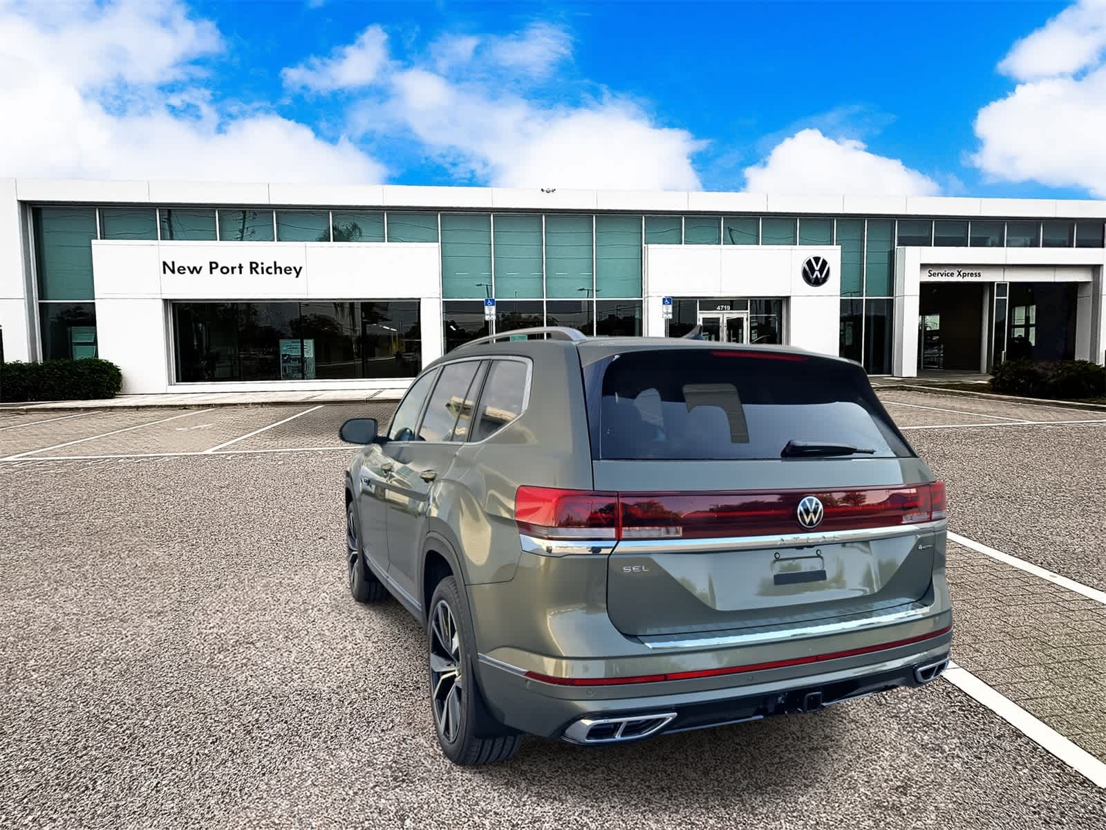 2026 Volkswagen Atlas 2.0T SEL Premium R-Line